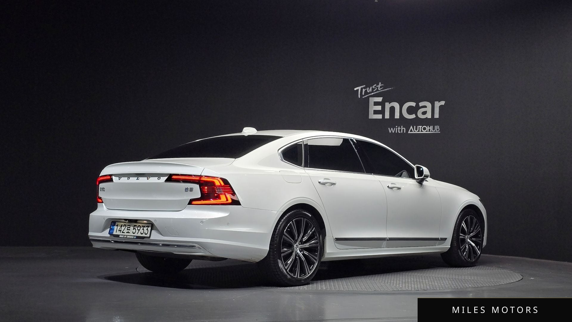 Volvo S90 2022 — миниатюра 2