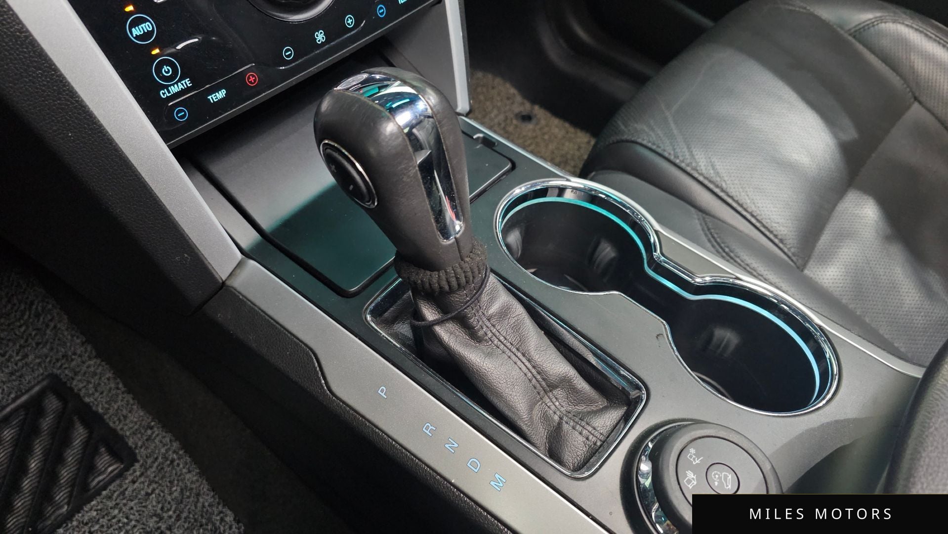 Ford Explorer 2014 — миниатюра 9