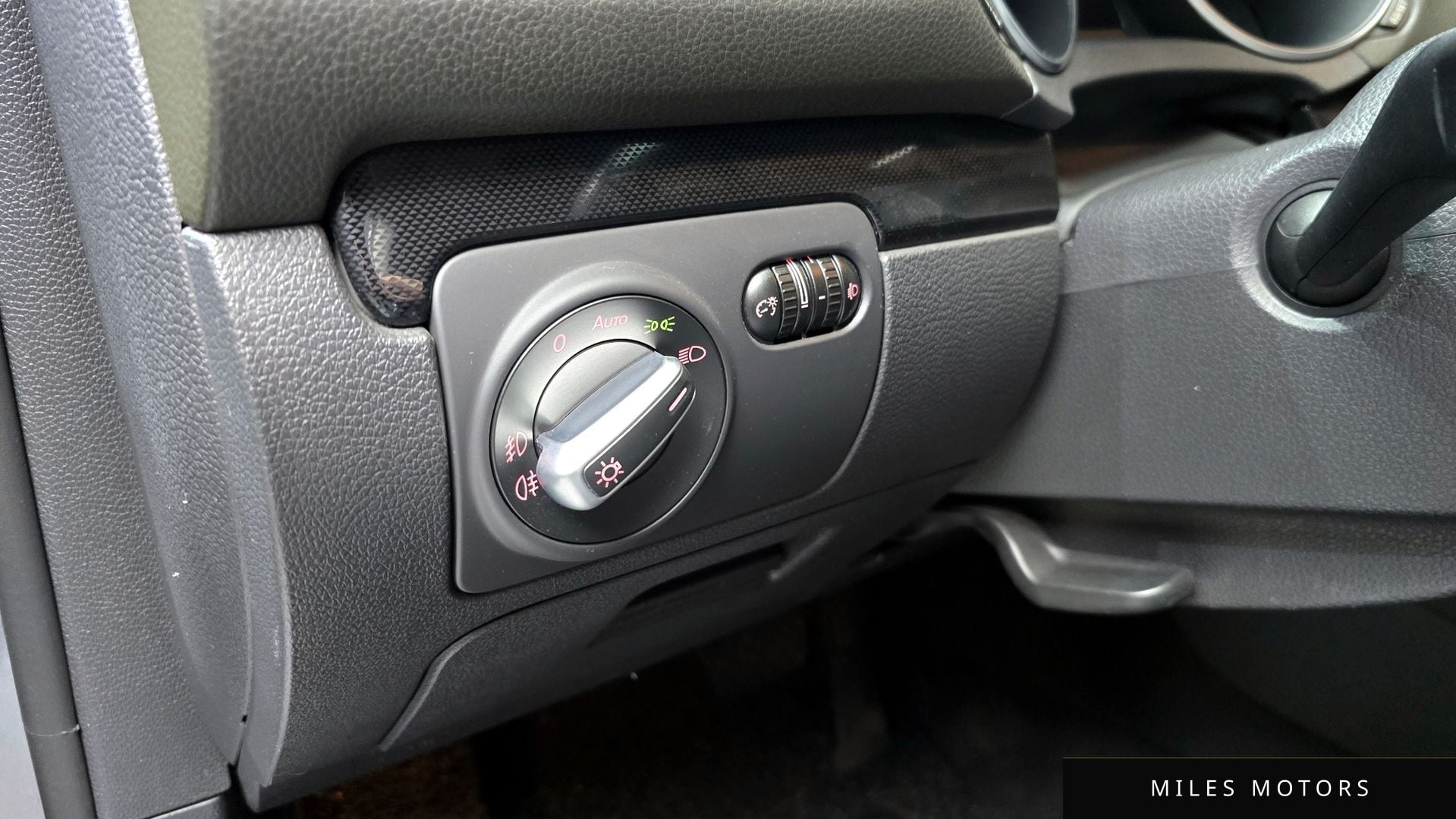 Volkswagen 골프 2013 — миниатюра 18