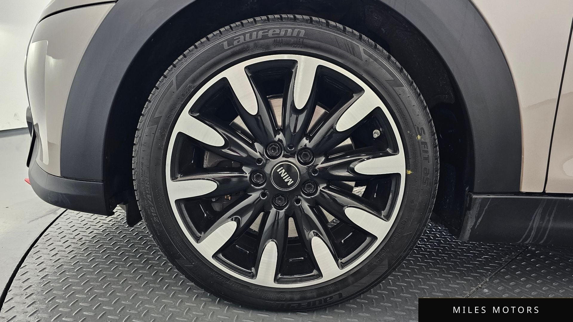 MINI Cooper S 2022 — миниатюра 5