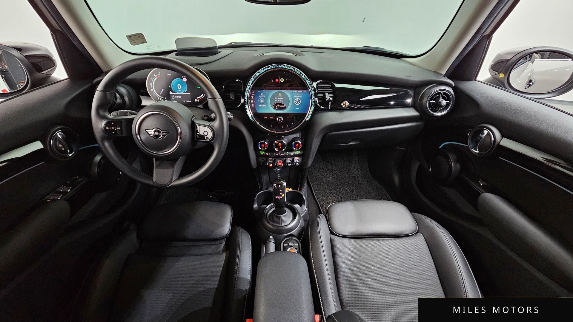 MINI Cooper S 2022 — миниатюра 10