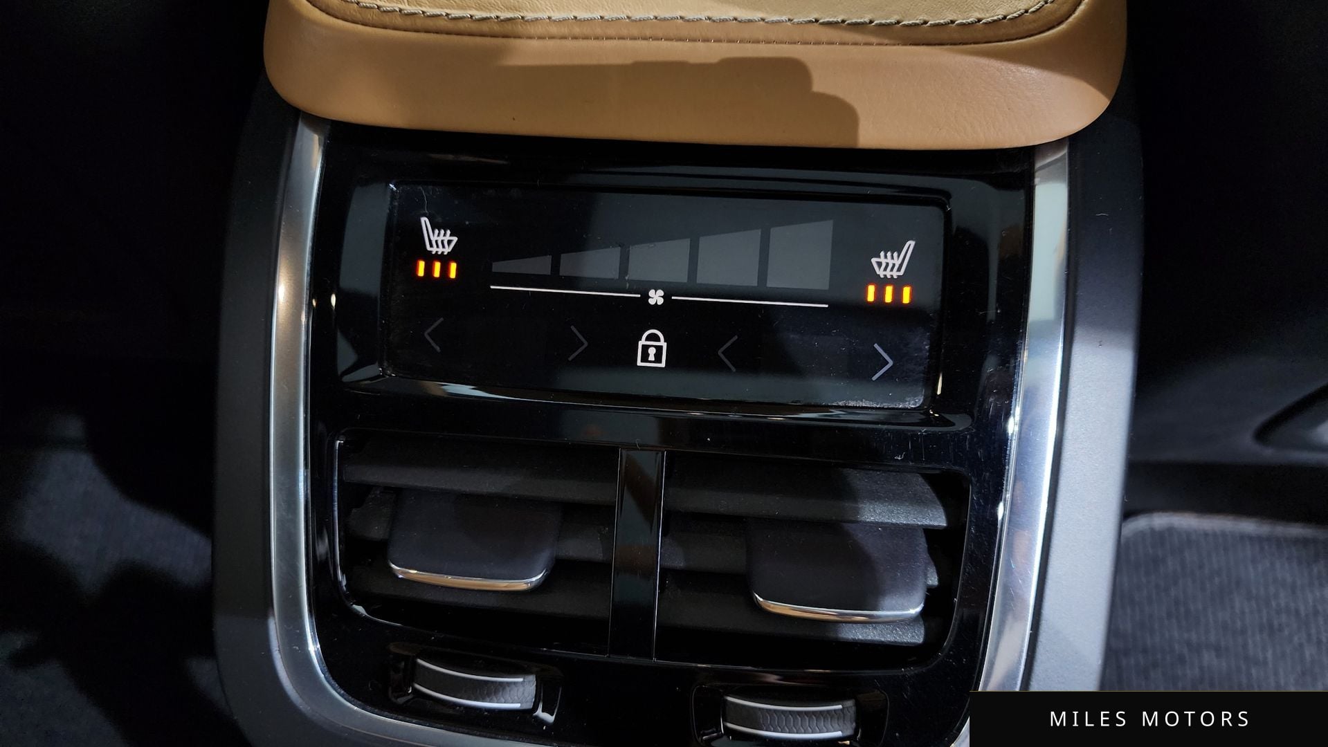 Volvo V90 2018 — миниатюра 18