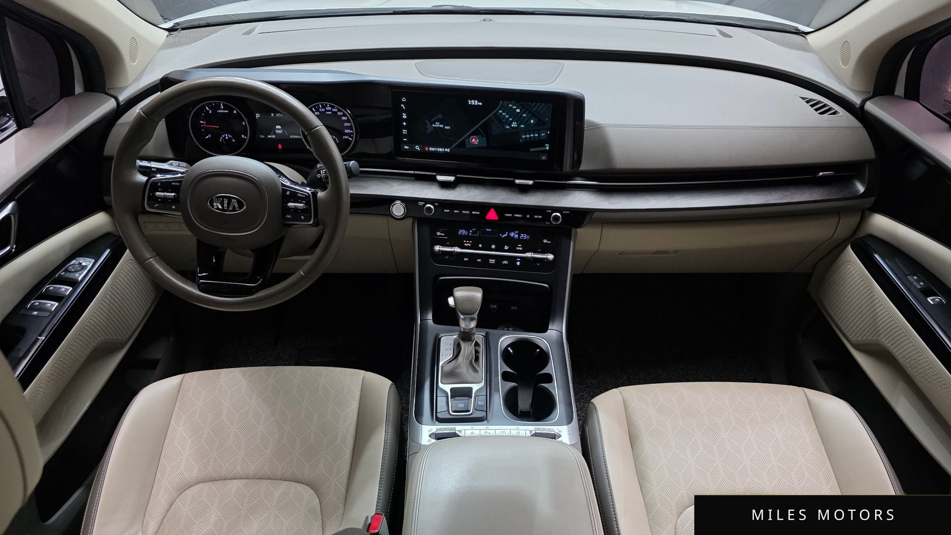 Kia Carnival 2021 — миниатюра 10