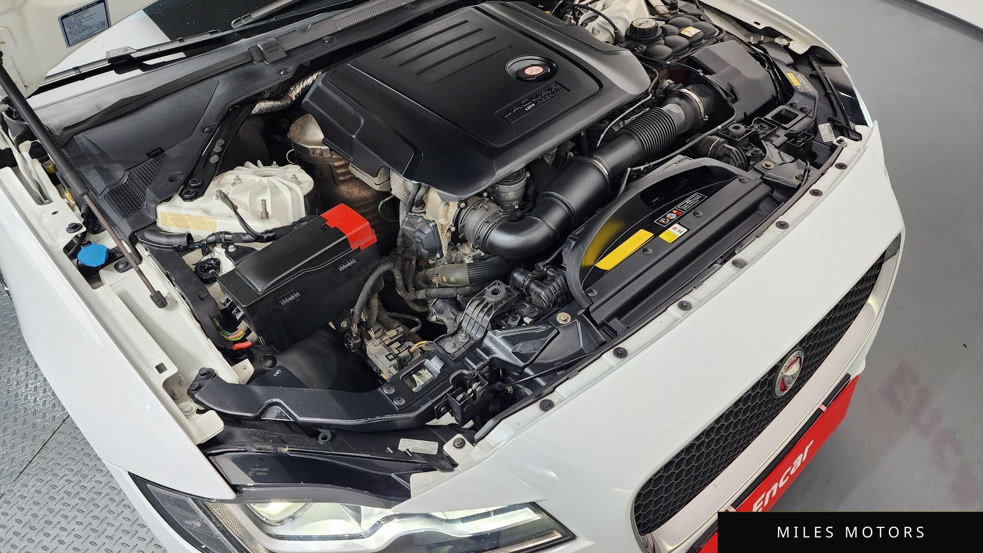 Jaguar XF (X260) 2018 — миниатюра 6