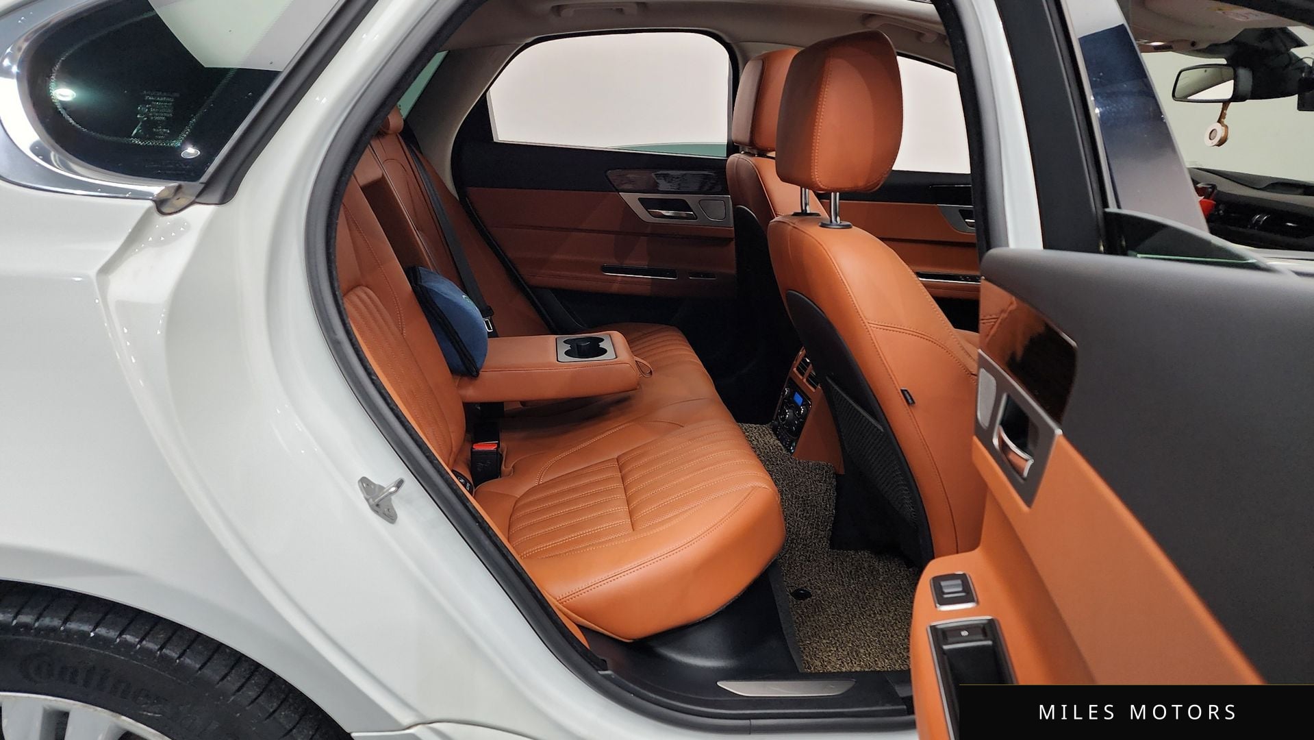Jaguar XF (X260) 2018 — миниатюра 11