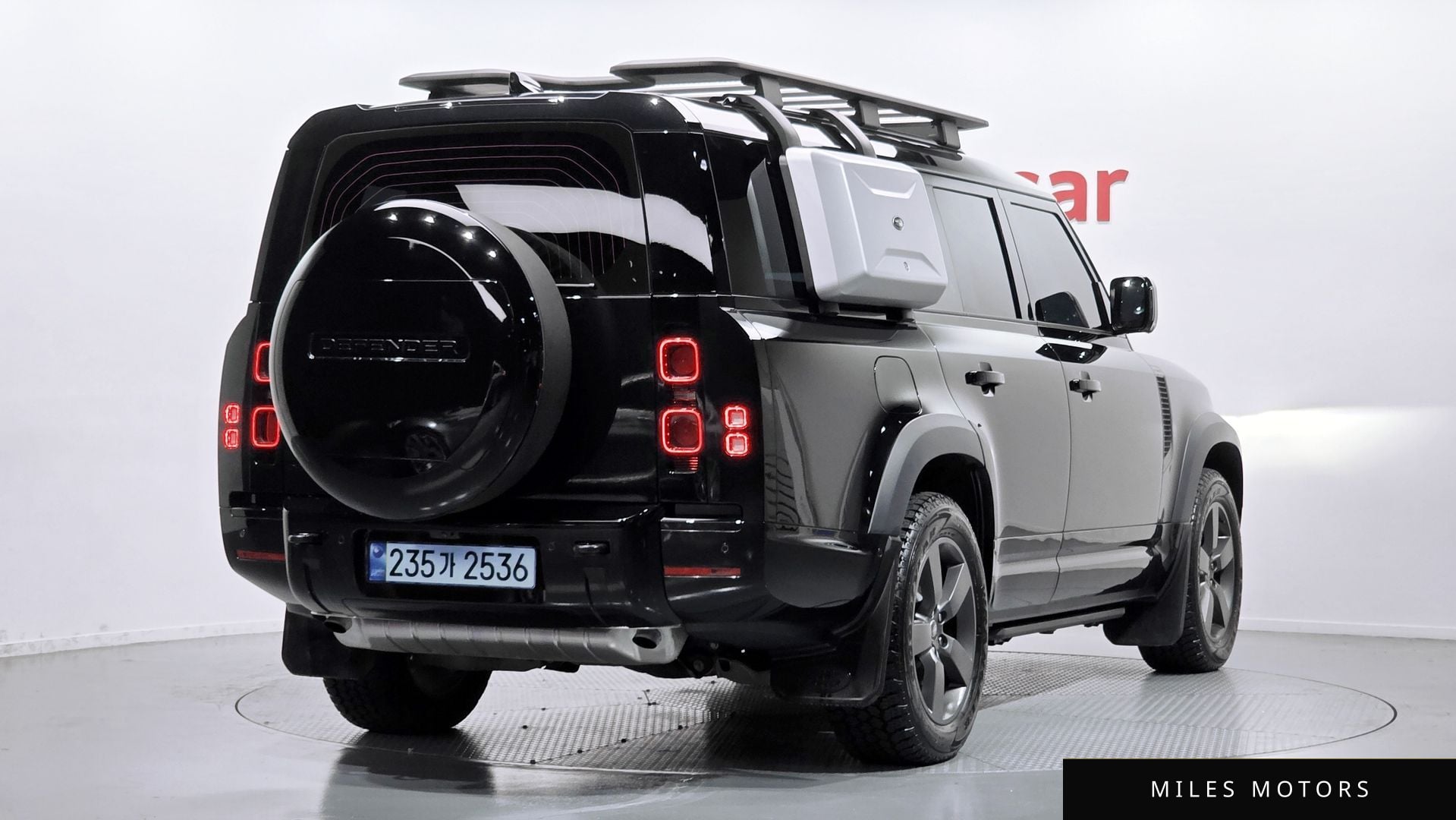 Land Rover Defender 2025 — миниатюра 2