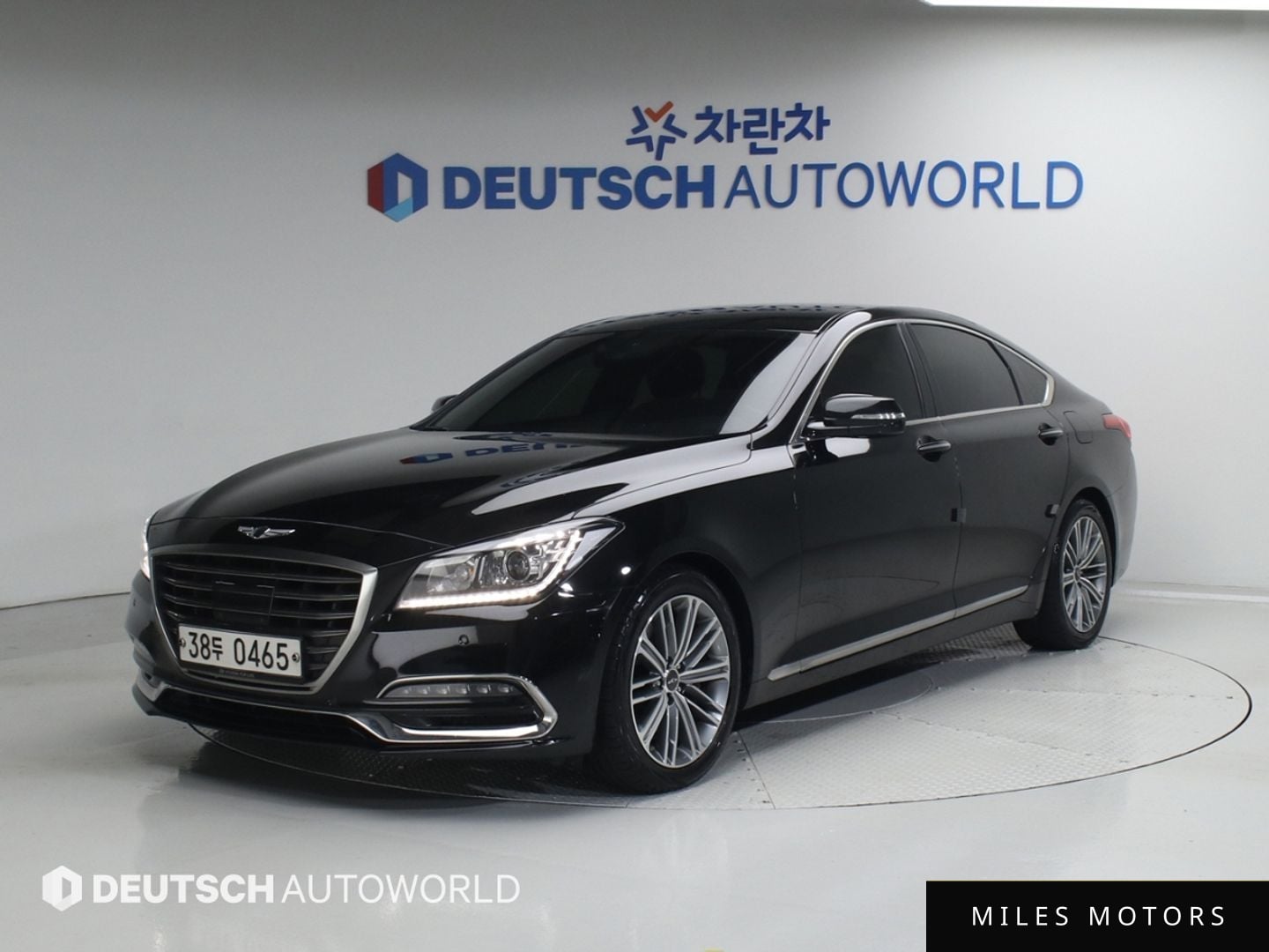 Genesis G80 2017 — фото 1 из 12