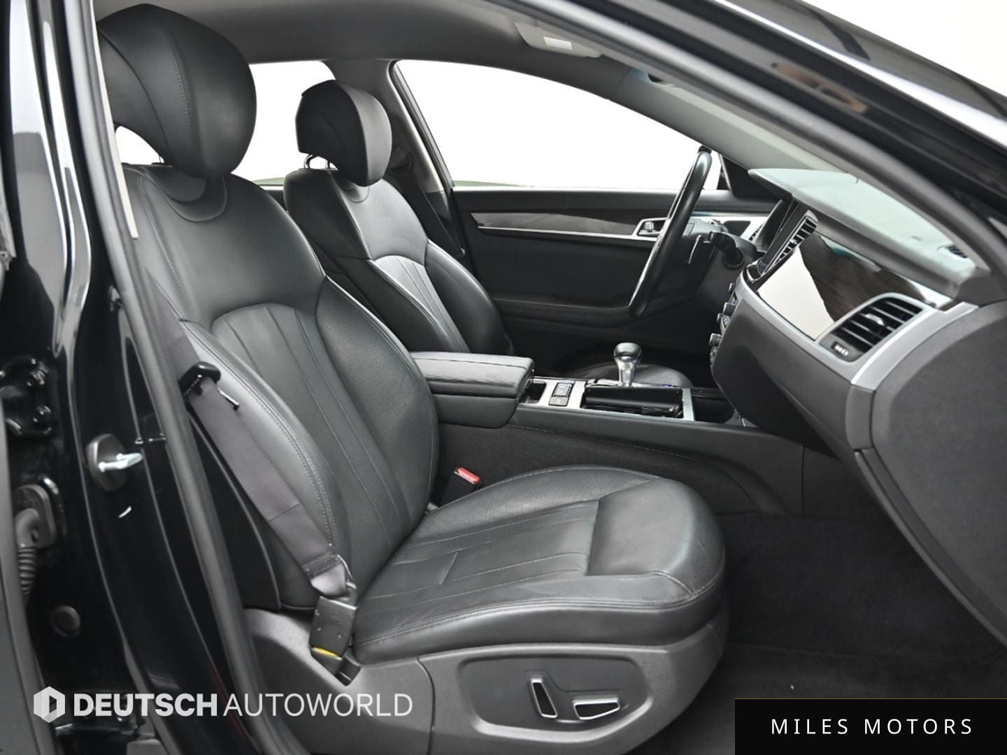 Genesis G80 2017 — миниатюра 10