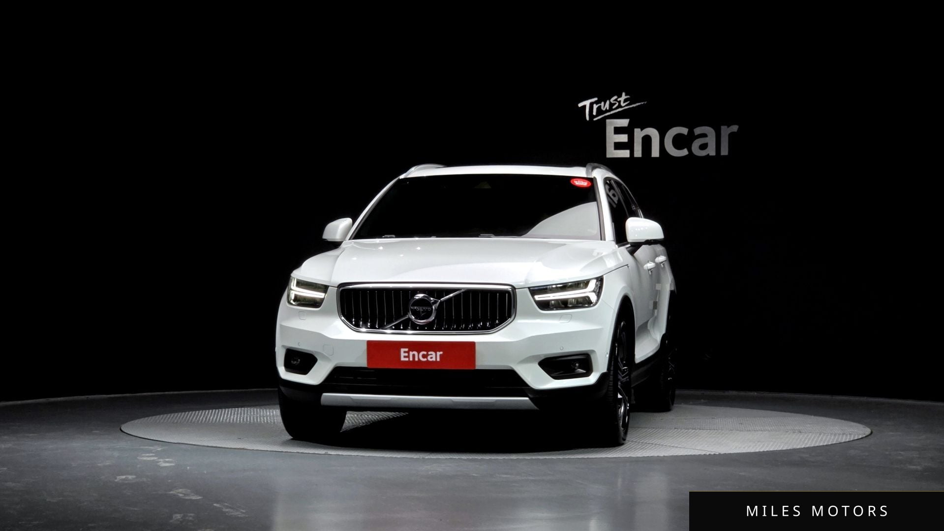 Volvo XC40 2020 — миниатюра 3