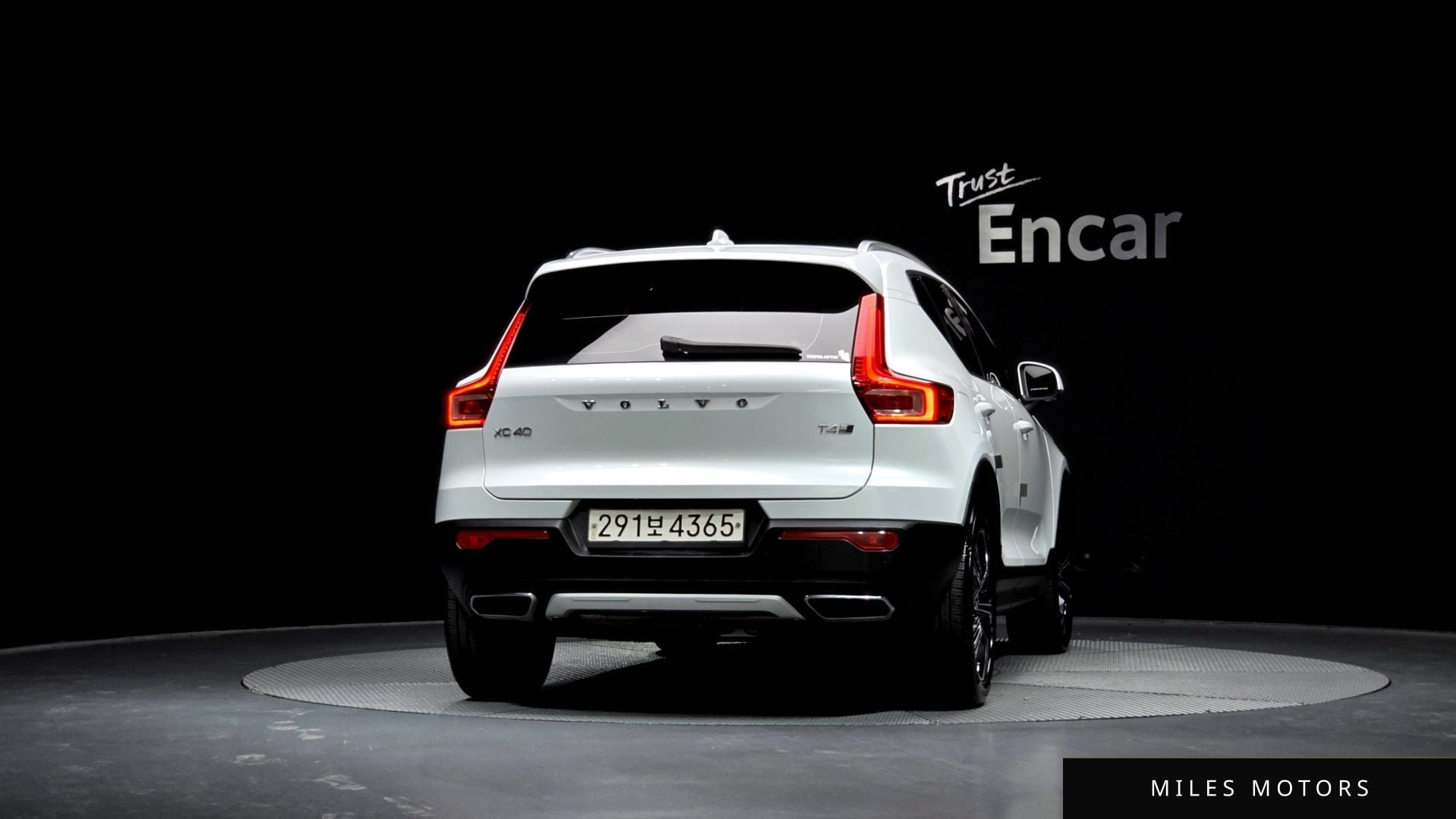 Volvo XC40 2020 — миниатюра 4