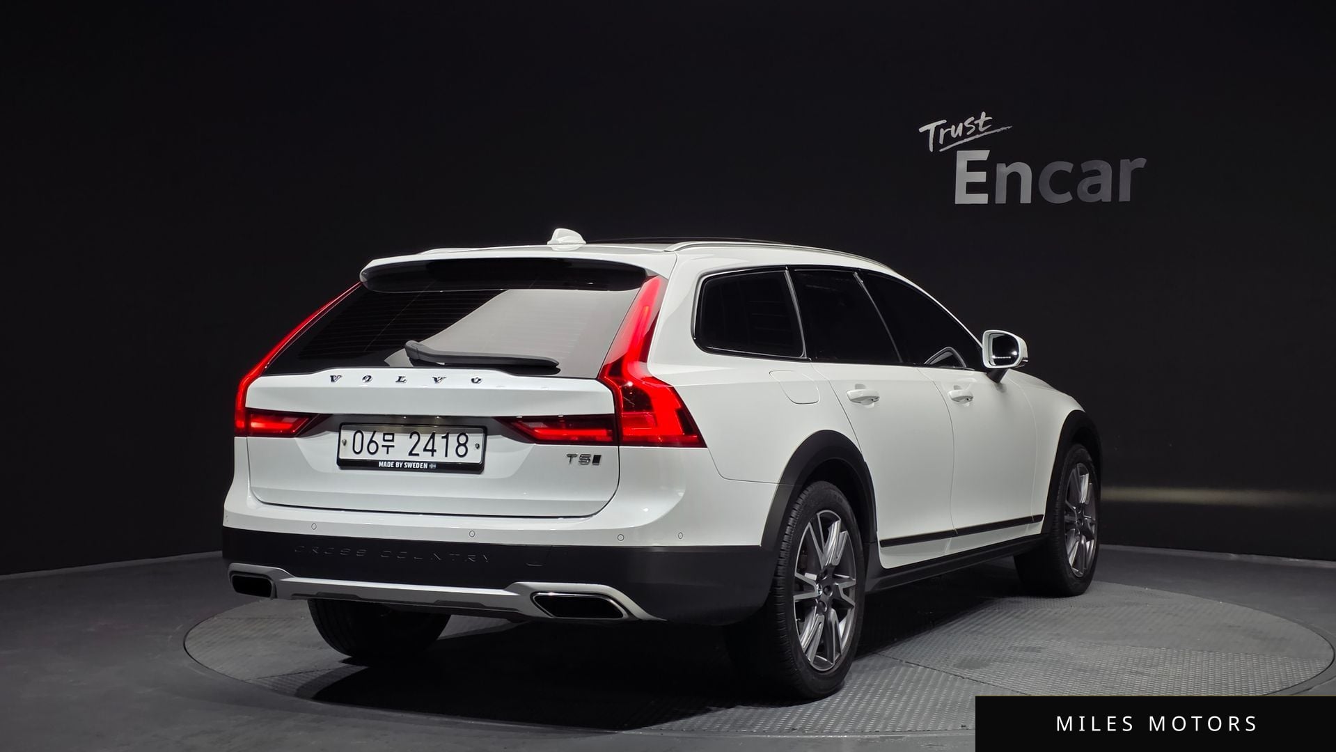 Volvo V90 2019 — миниатюра 2