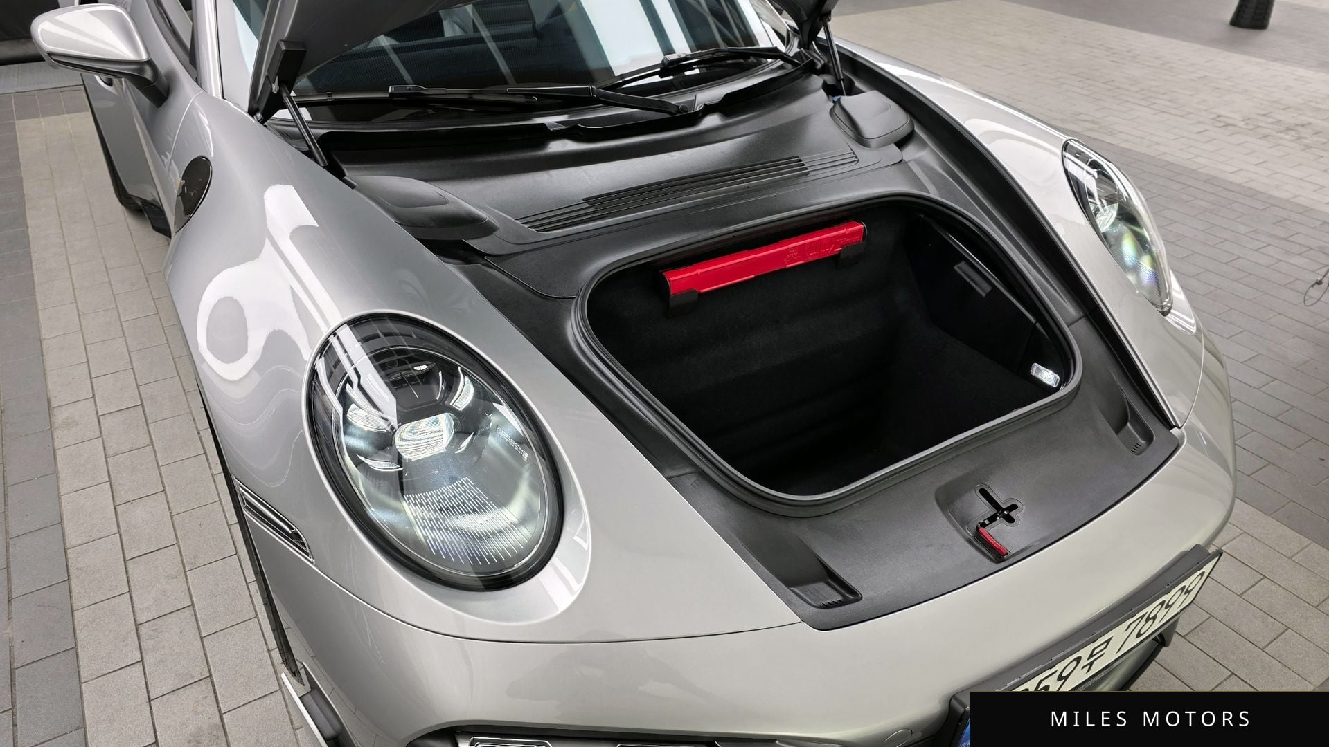 Porsche 911 (992) 2022 — миниатюра 6