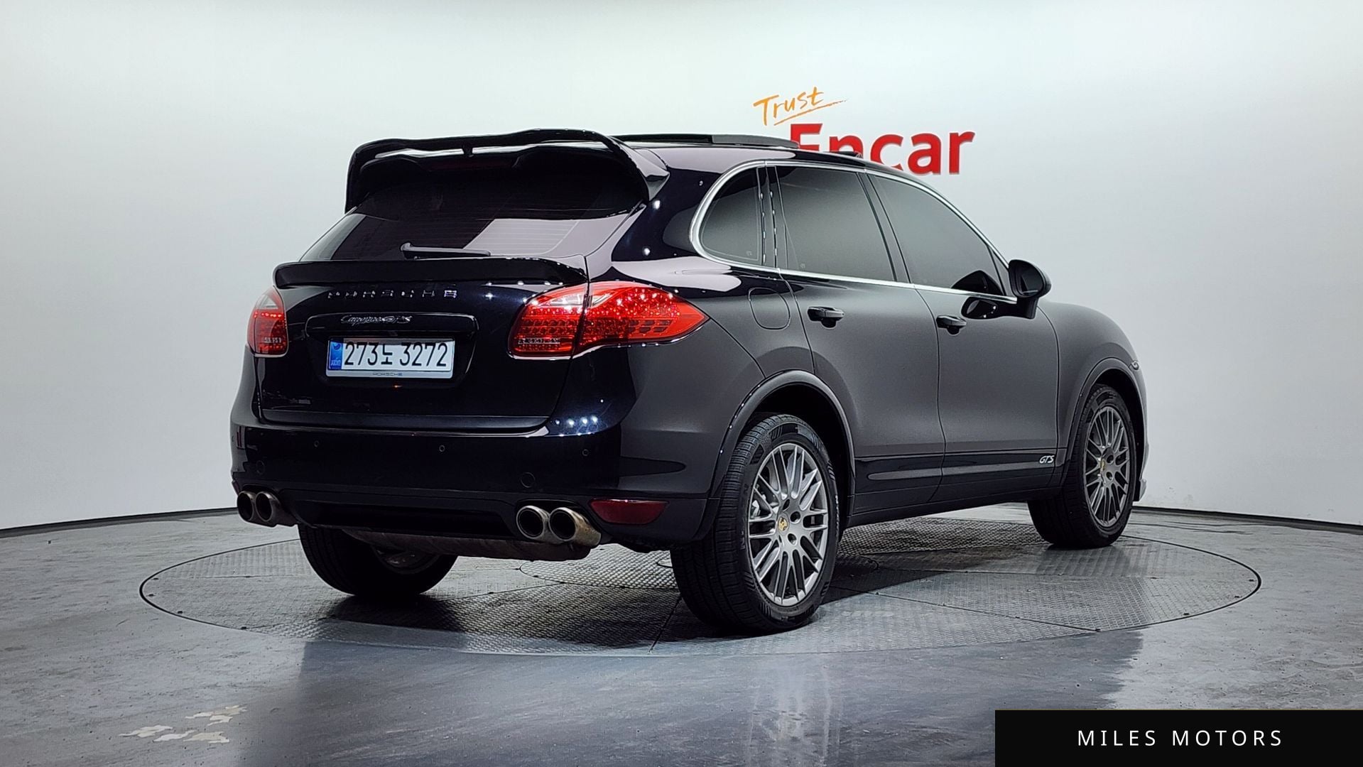 Porsche Cayenne 2011 — миниатюра 2