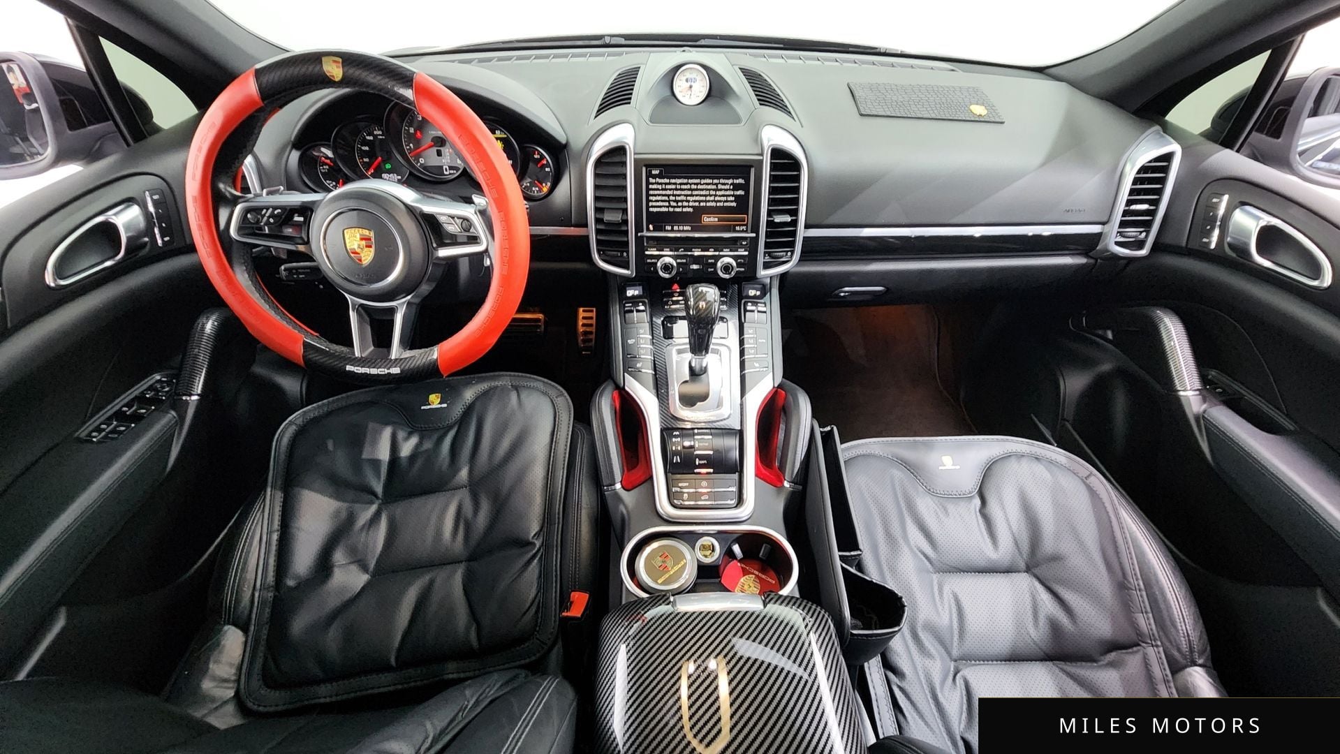 Porsche Cayenne 2011 — миниатюра 7