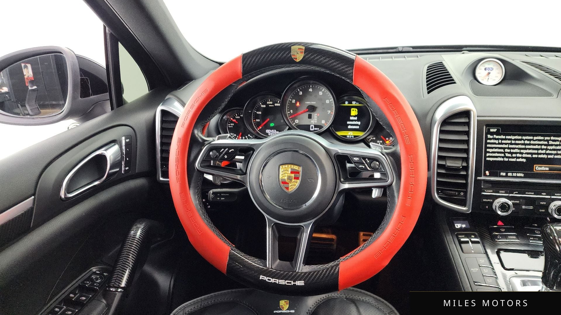 Porsche Cayenne 2011 — миниатюра 12