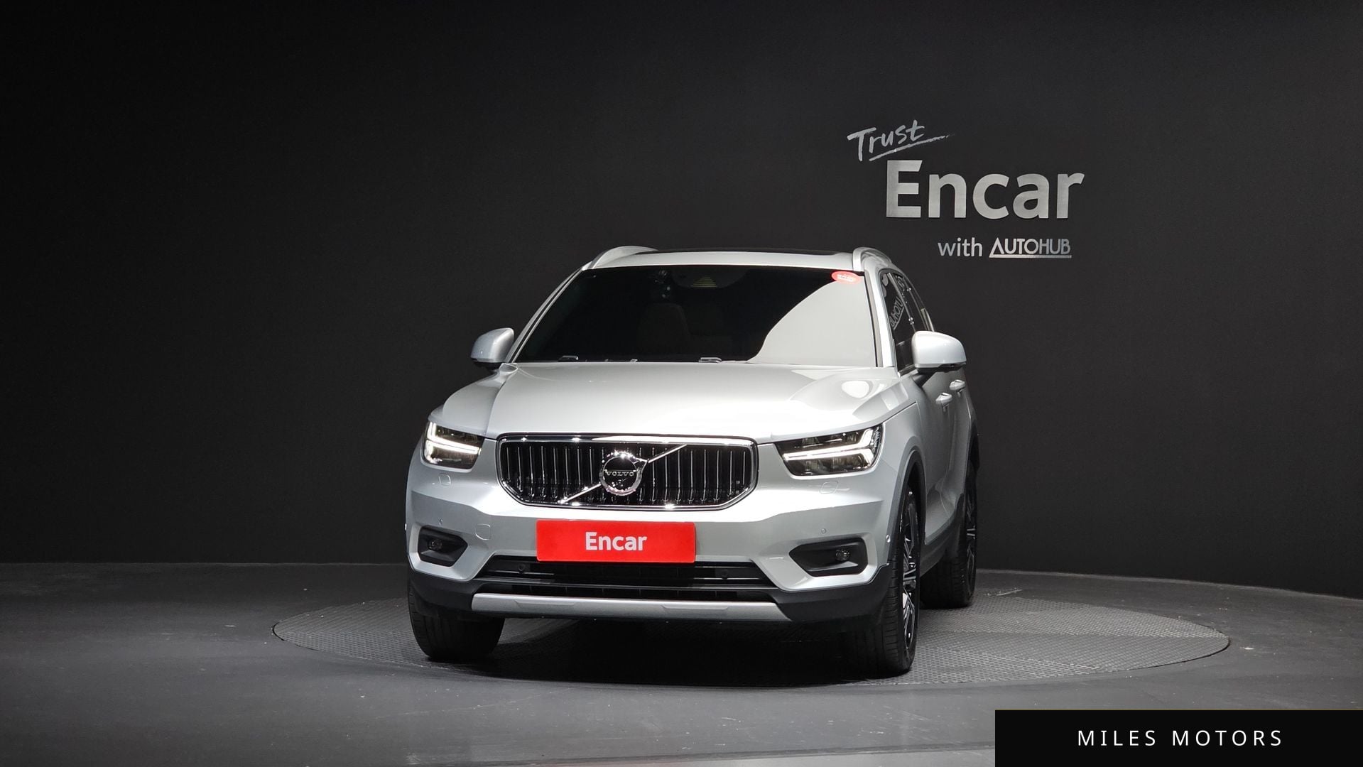 Volvo XC40 2019 — миниатюра 3