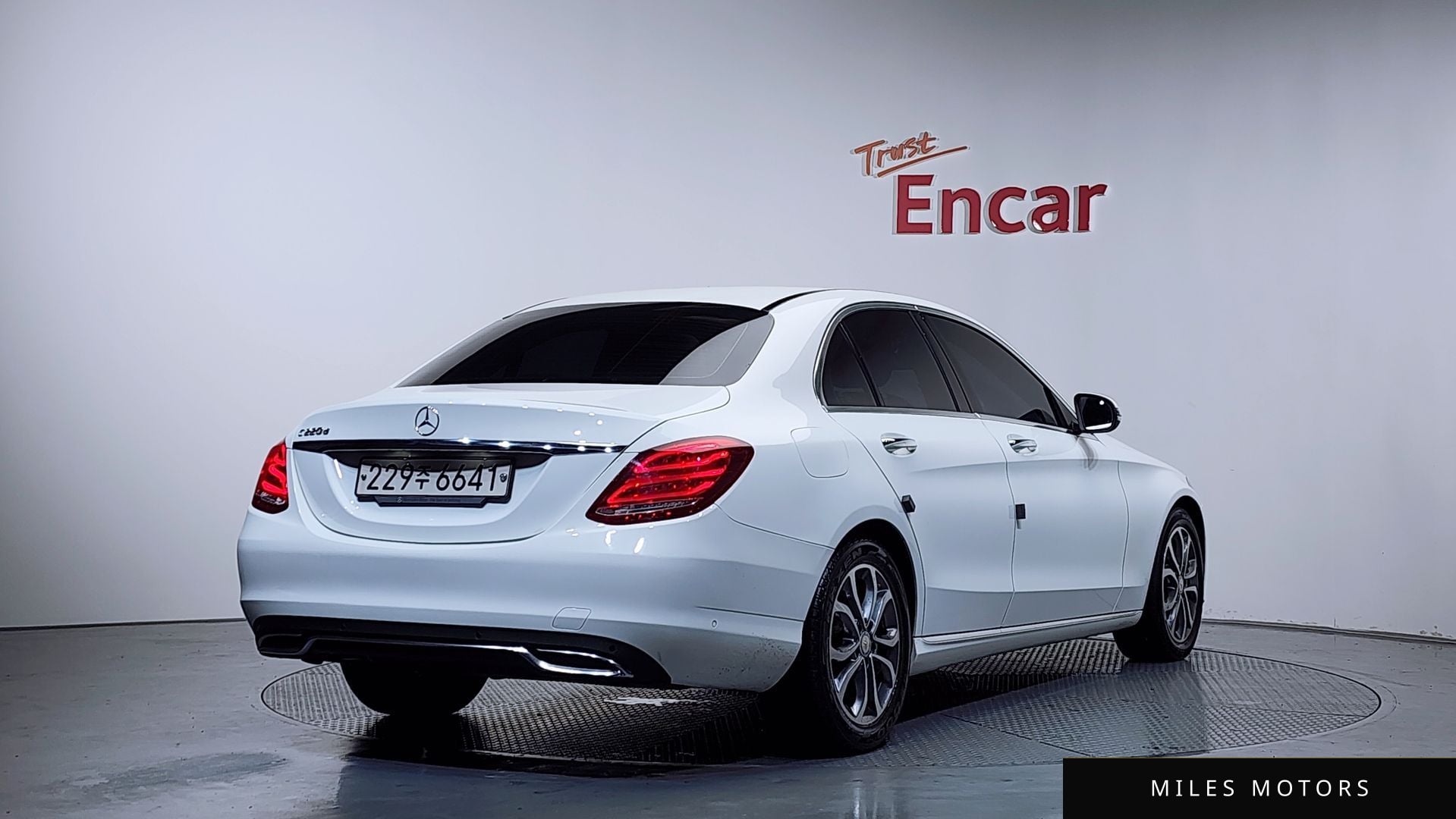 Mercedes-Benz C-클래스 W205 2017 — миниатюра 2