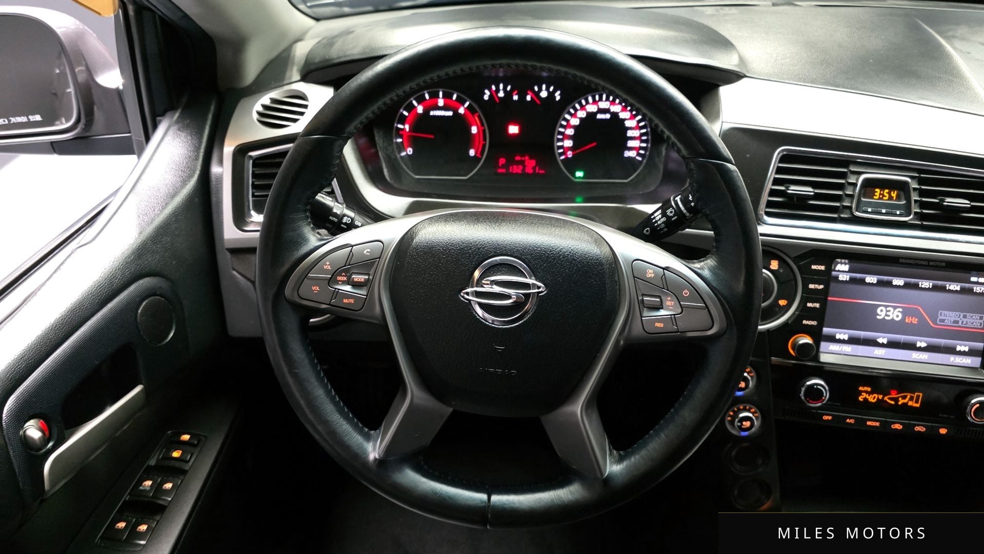 KG Mobility KORANDO 2017 — миниатюра 19