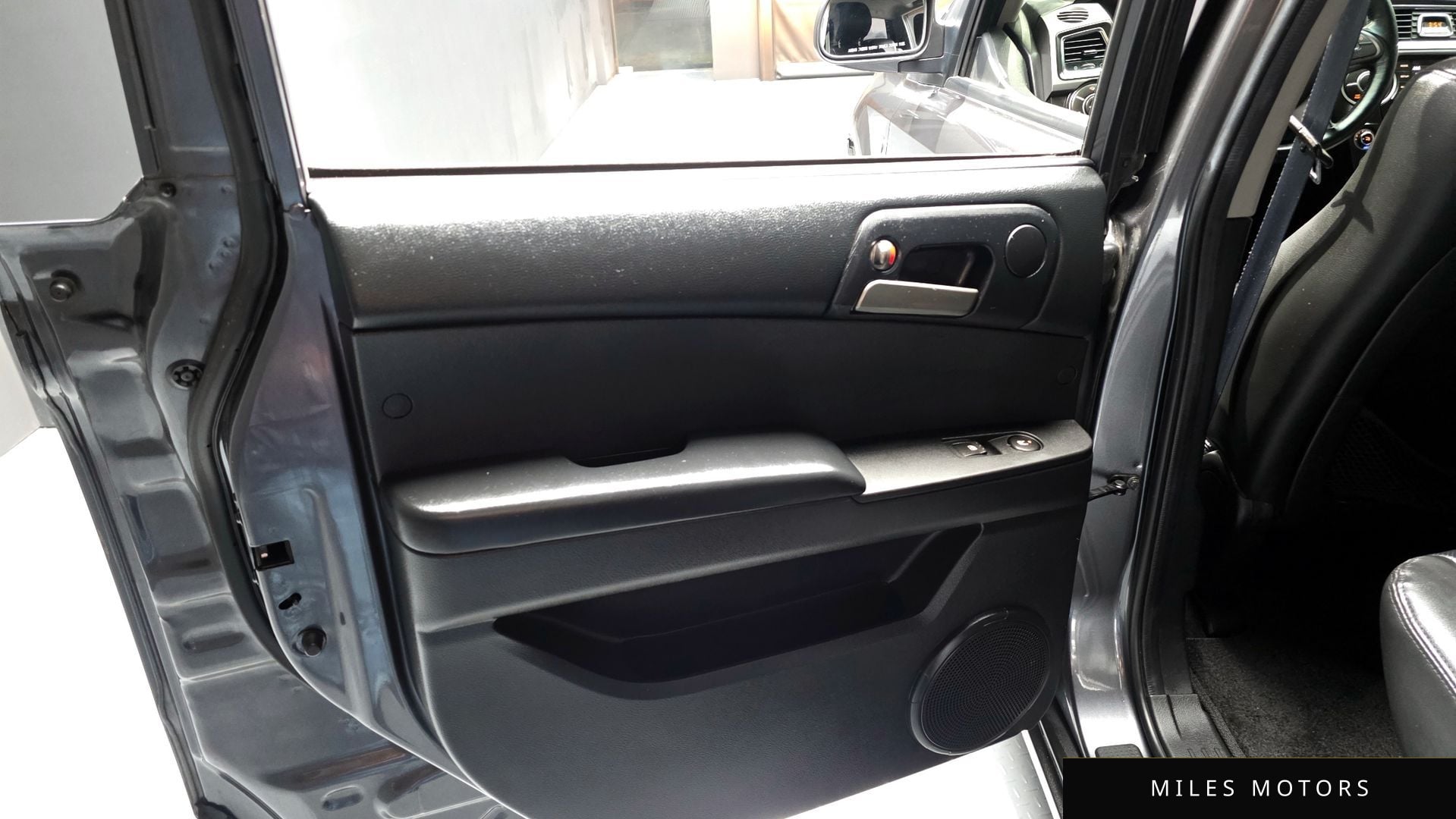 KG Mobility KORANDO 2017 — миниатюра 15