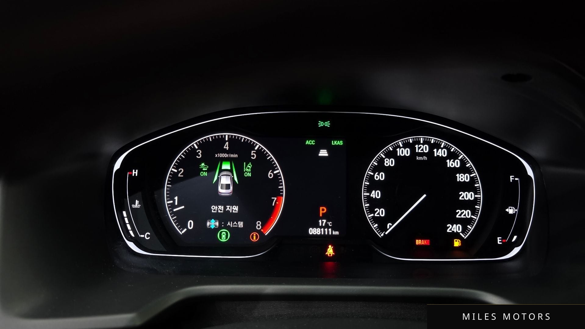 Honda 어코드 2018 — миниатюра 11