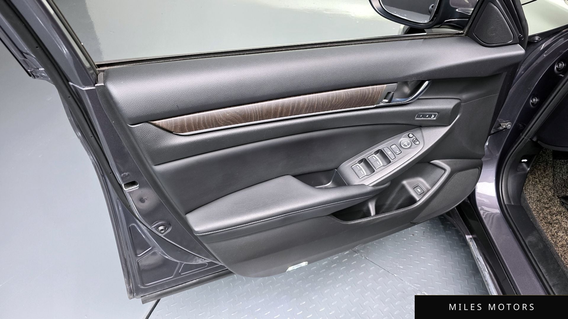 Honda 어코드 2018 — миниатюра 14