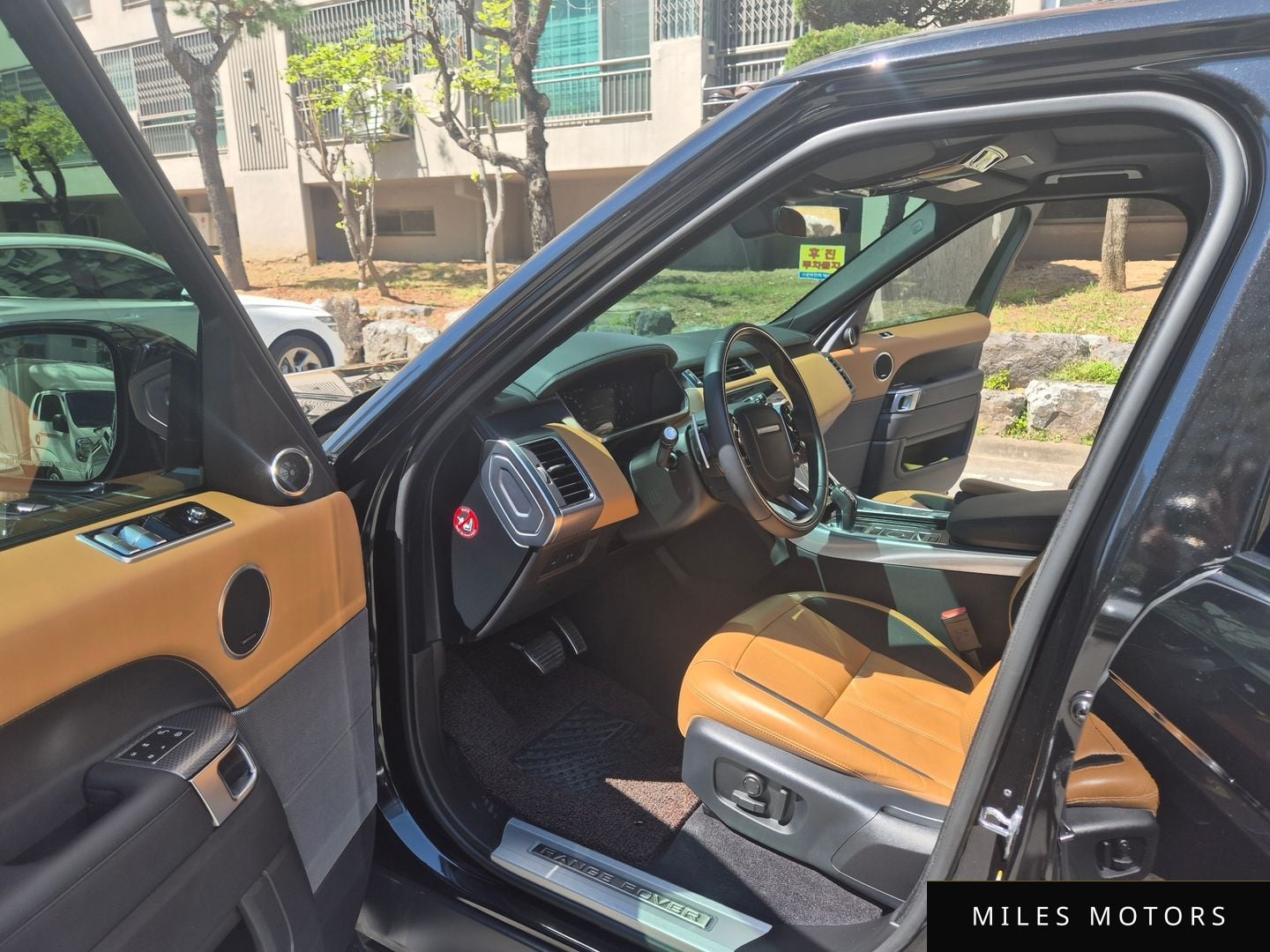 Land Rover Range Rover Sport 2021 — миниатюра 11