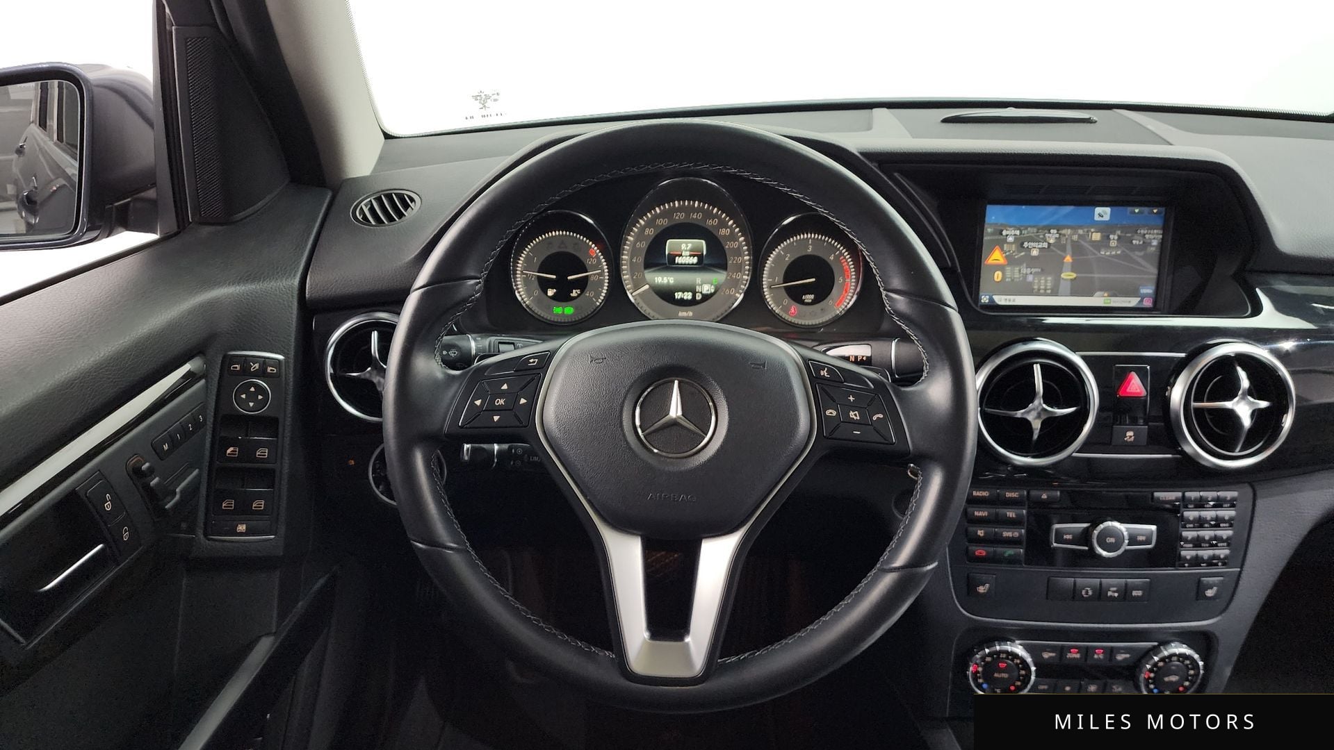 Mercedes-Benz GLK-Class 2015 — миниатюра 12