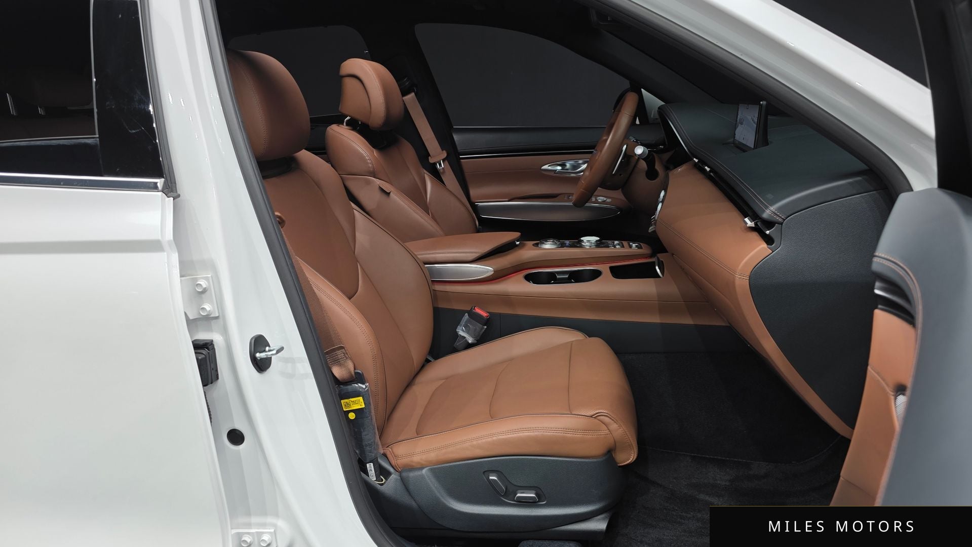 Genesis GV70 2021 — миниатюра 17