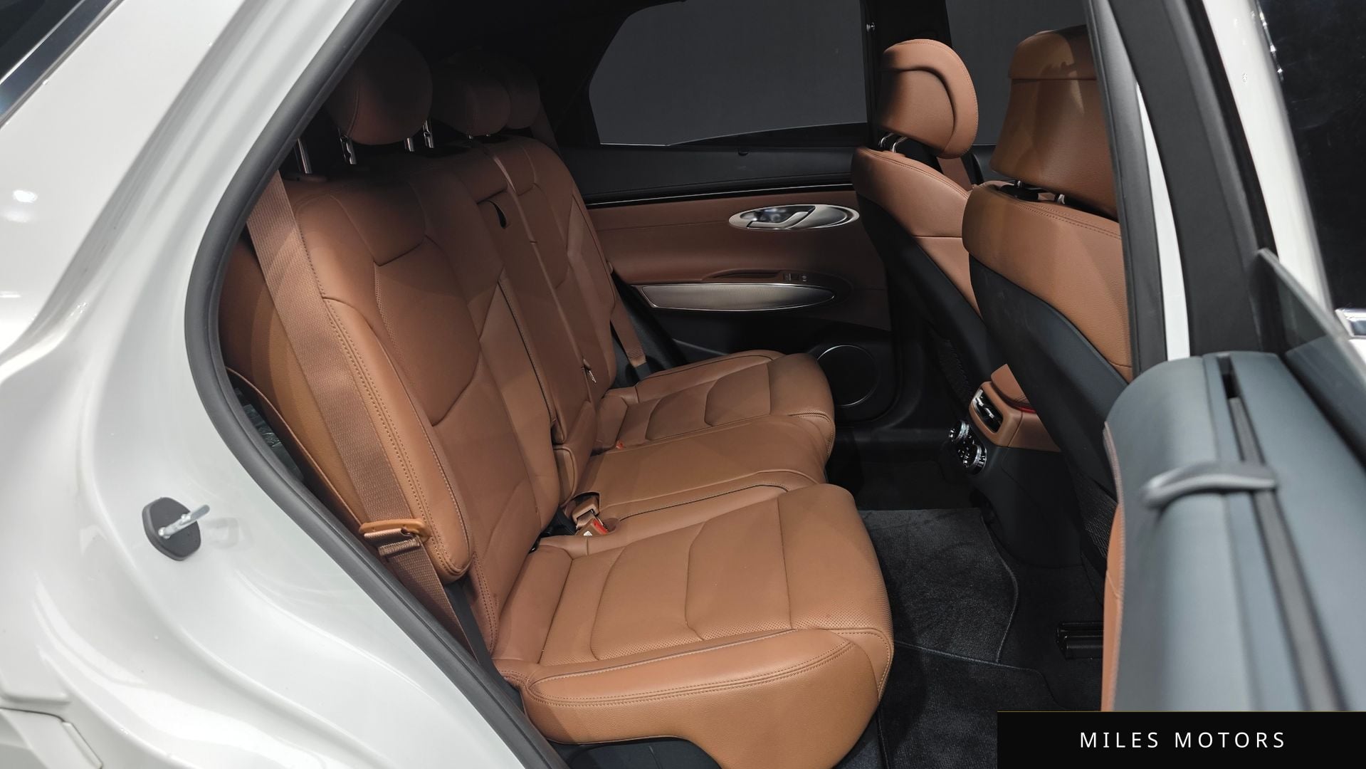 Genesis GV70 2021 — миниатюра 18