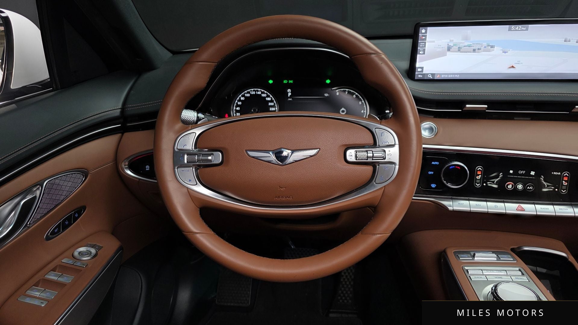 Genesis GV70 2021 — миниатюра 19
