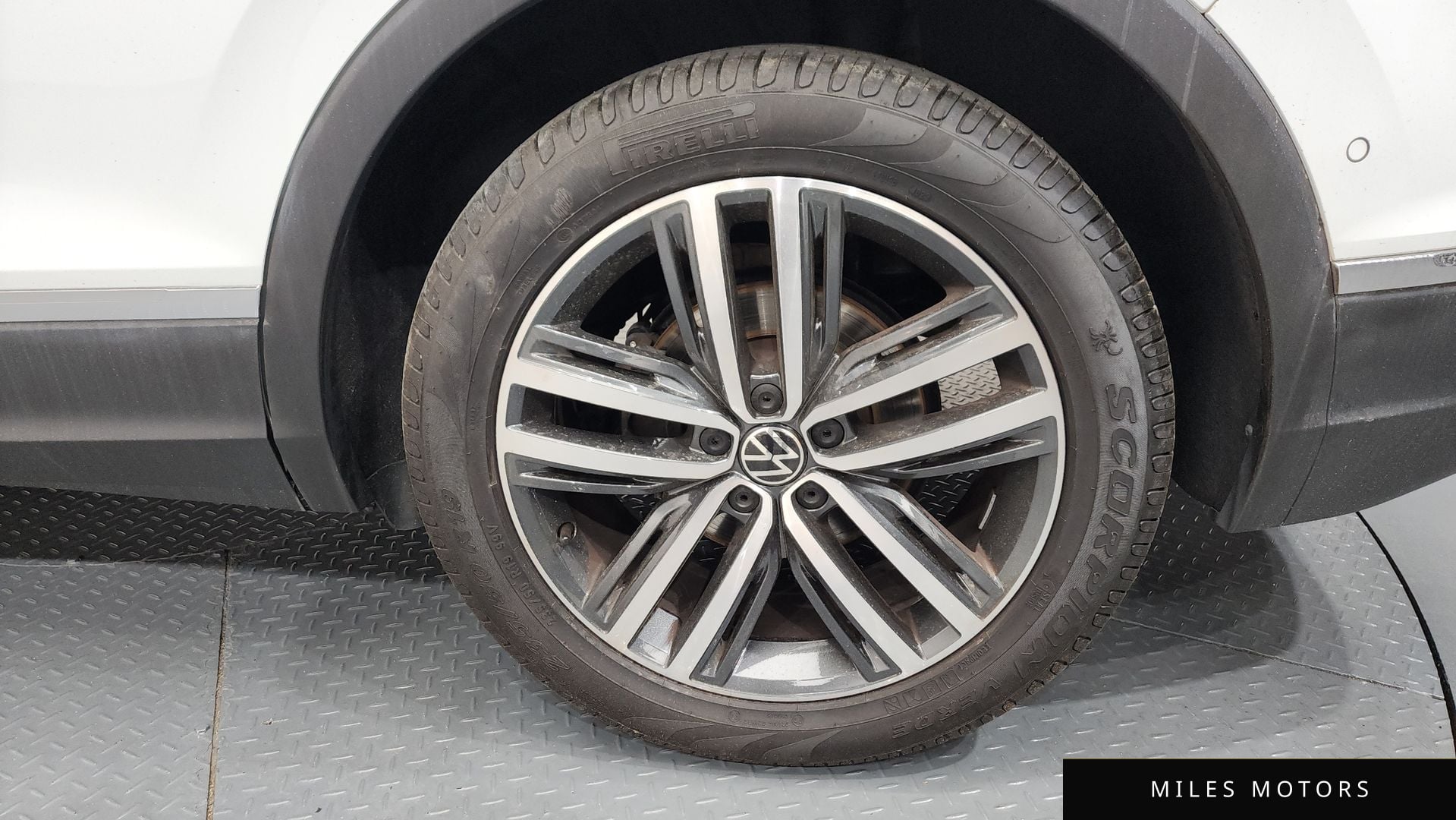 Volkswagen Tiguan 2024 — миниатюра 7