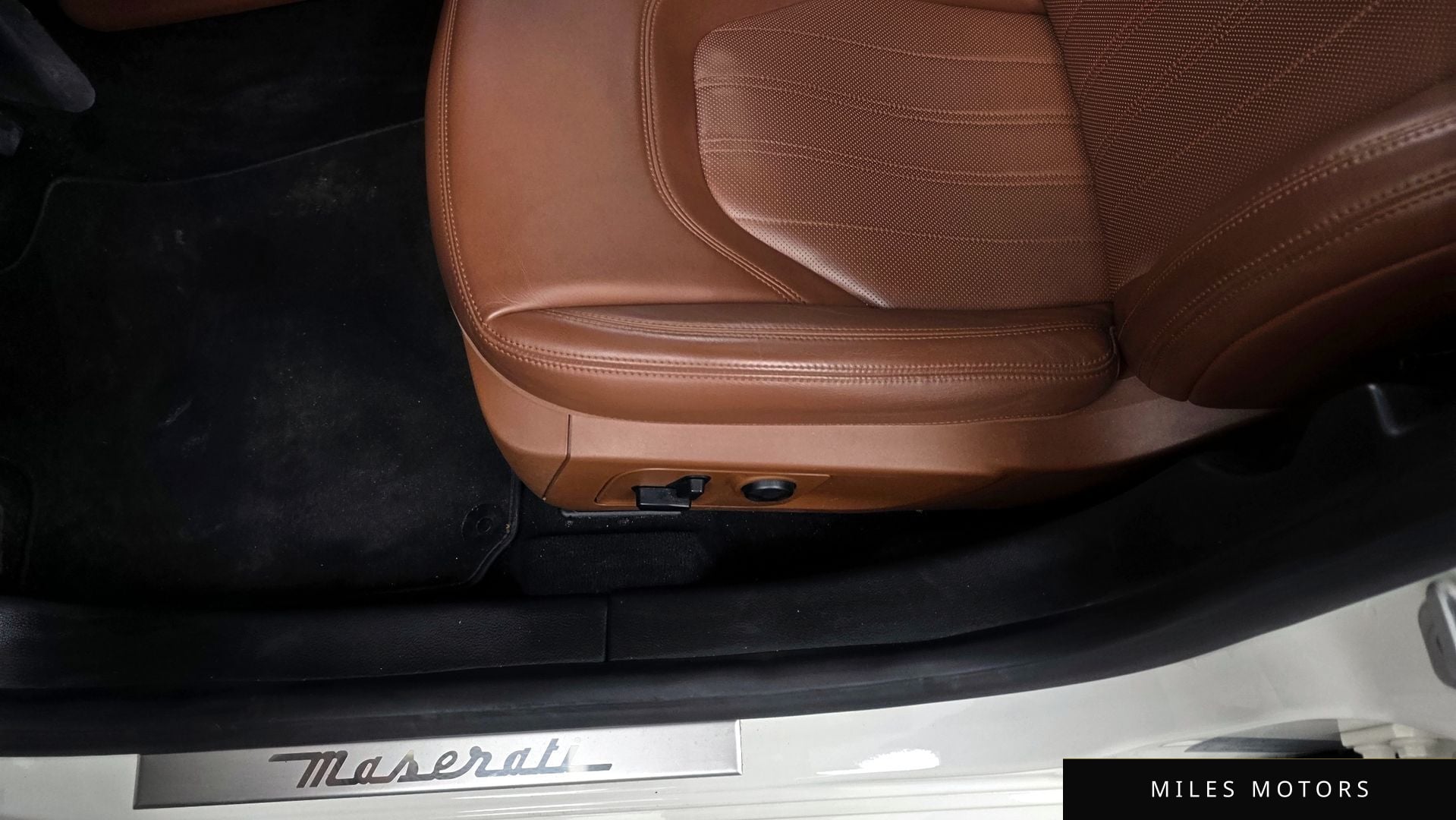 Maserati 콰트로포르테 2020 — миниатюра 16