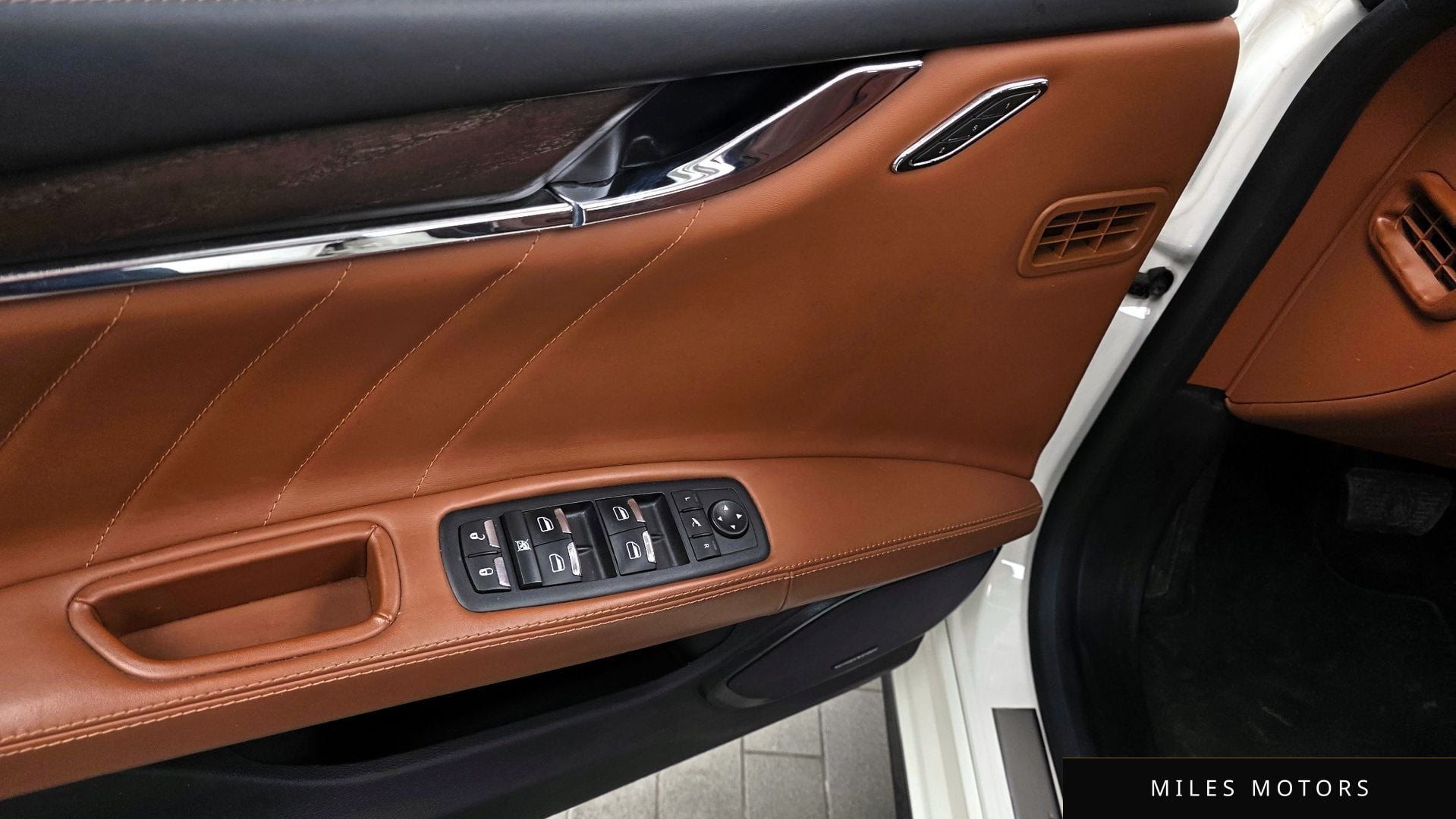 Maserati 콰트로포르테 2020 — миниатюра 27