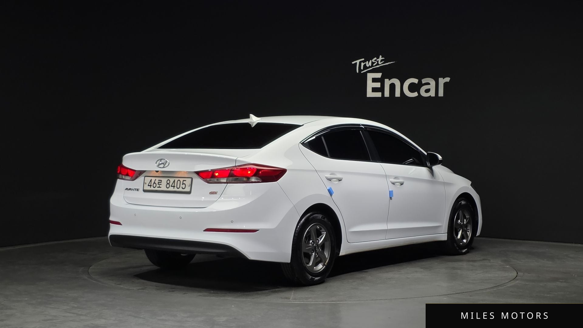Hyundai AVANTE 2017 — миниатюра 2