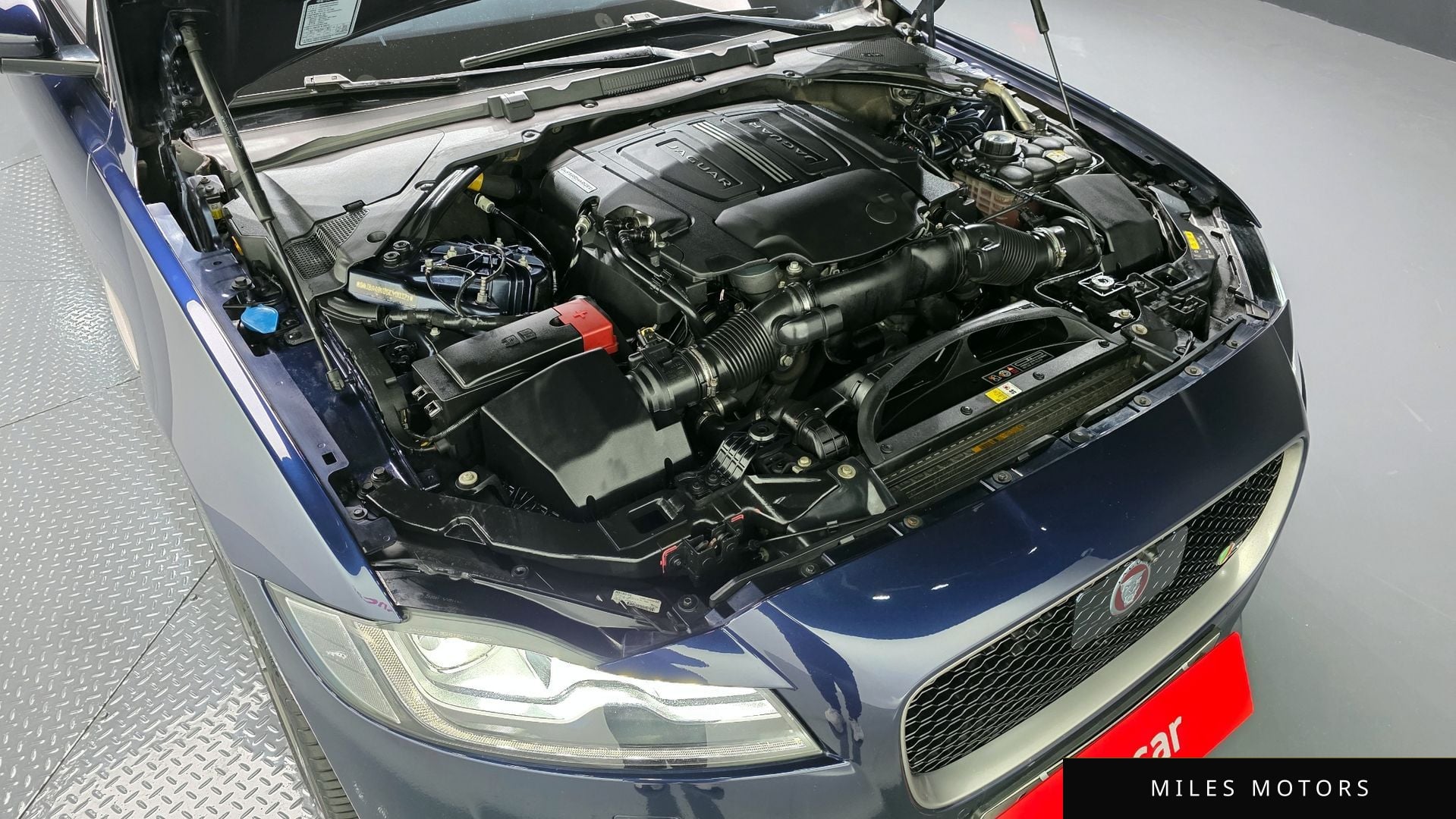 Jaguar XF (X260) 2016 — миниатюра 6