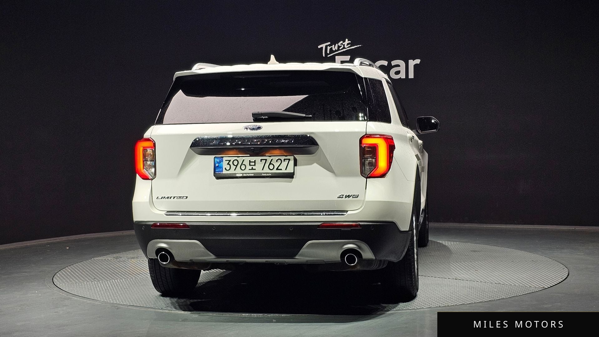 Ford Explorer 2021 — миниатюра 4