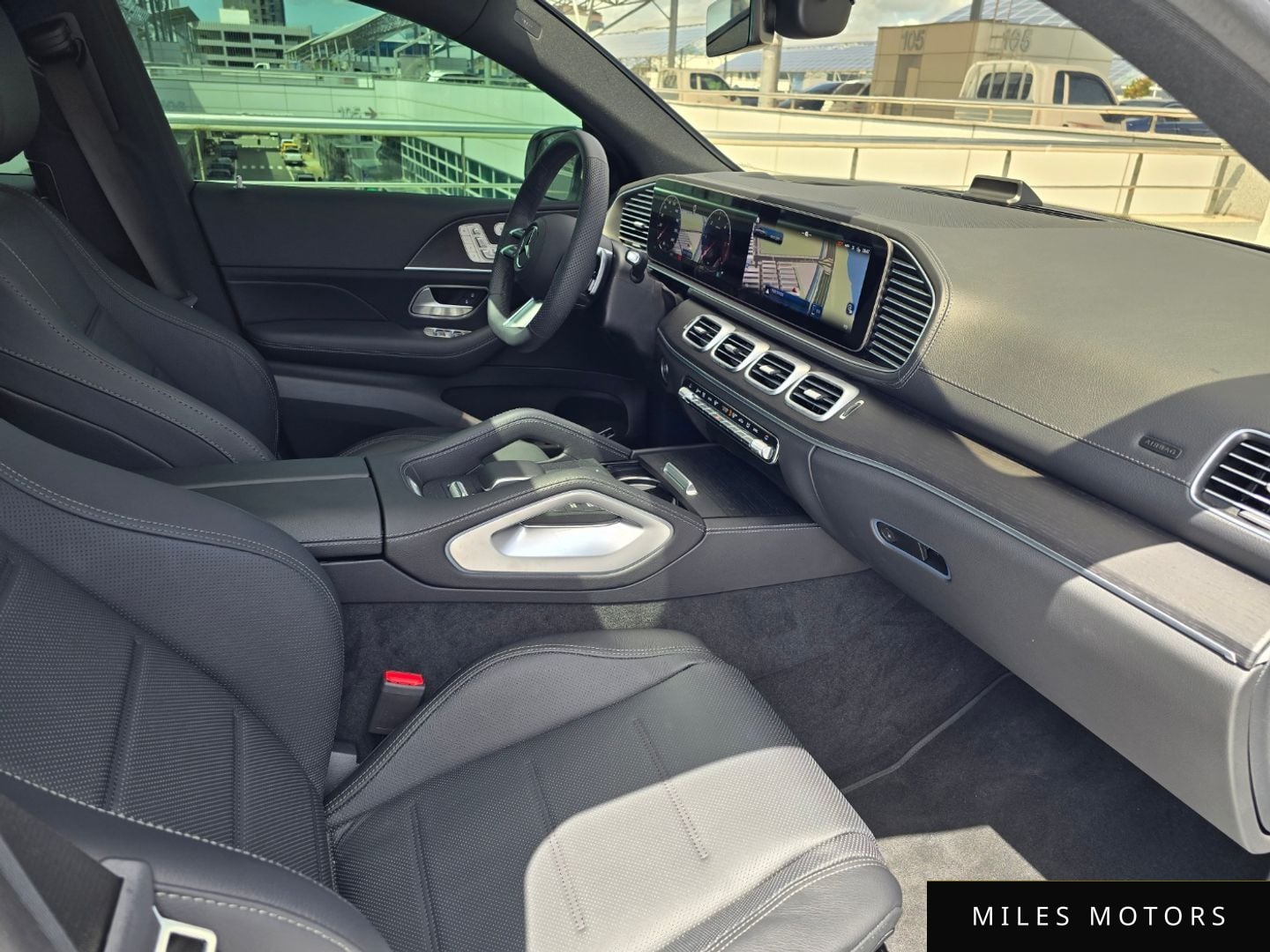 Mercedes-Benz GLE-Class W167 2023 — миниатюра 11