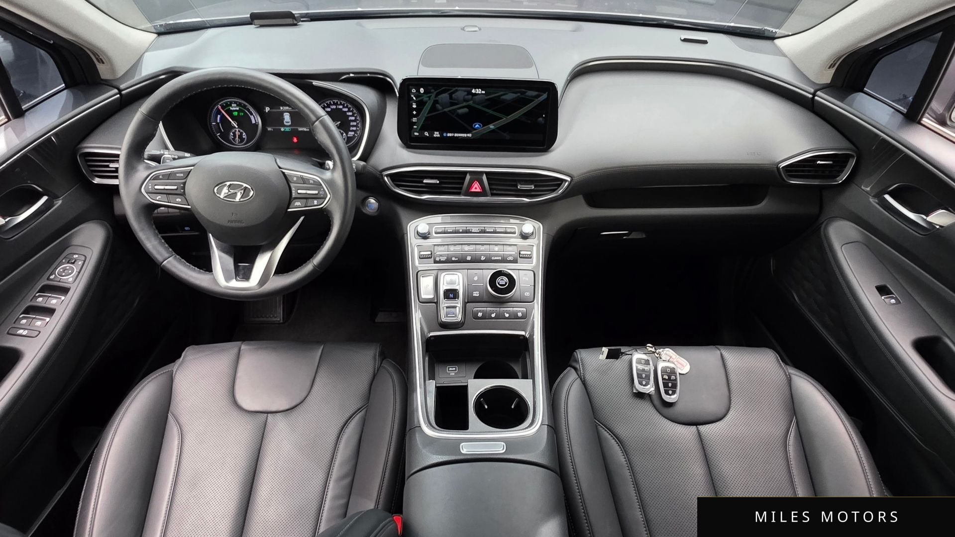 Hyundai Santafe 2023 — миниатюра 9