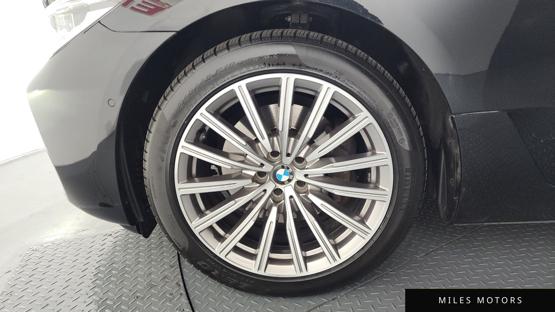 BMW 6 Series GT (G32) 2019 — миниатюра 5