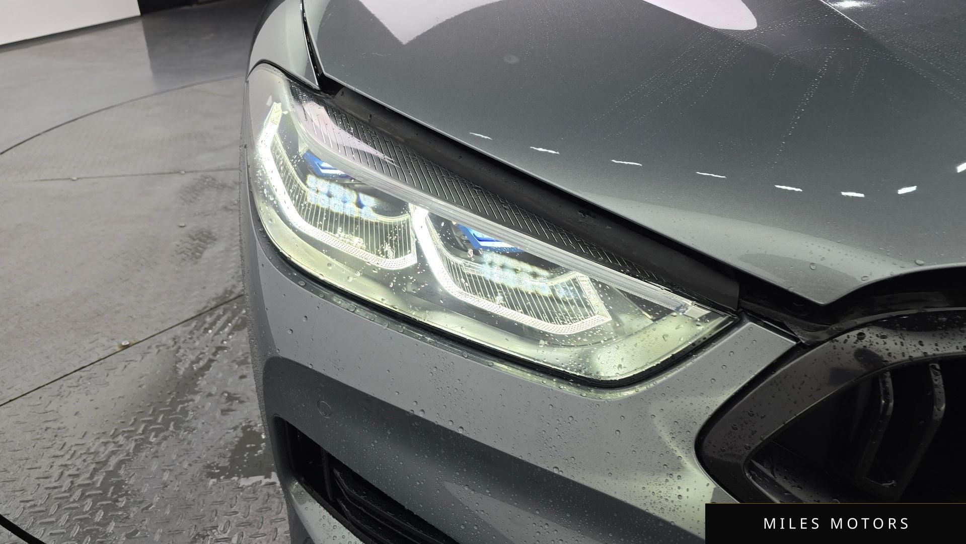 BMW 8 Series (G15) 2023 — миниатюра 8