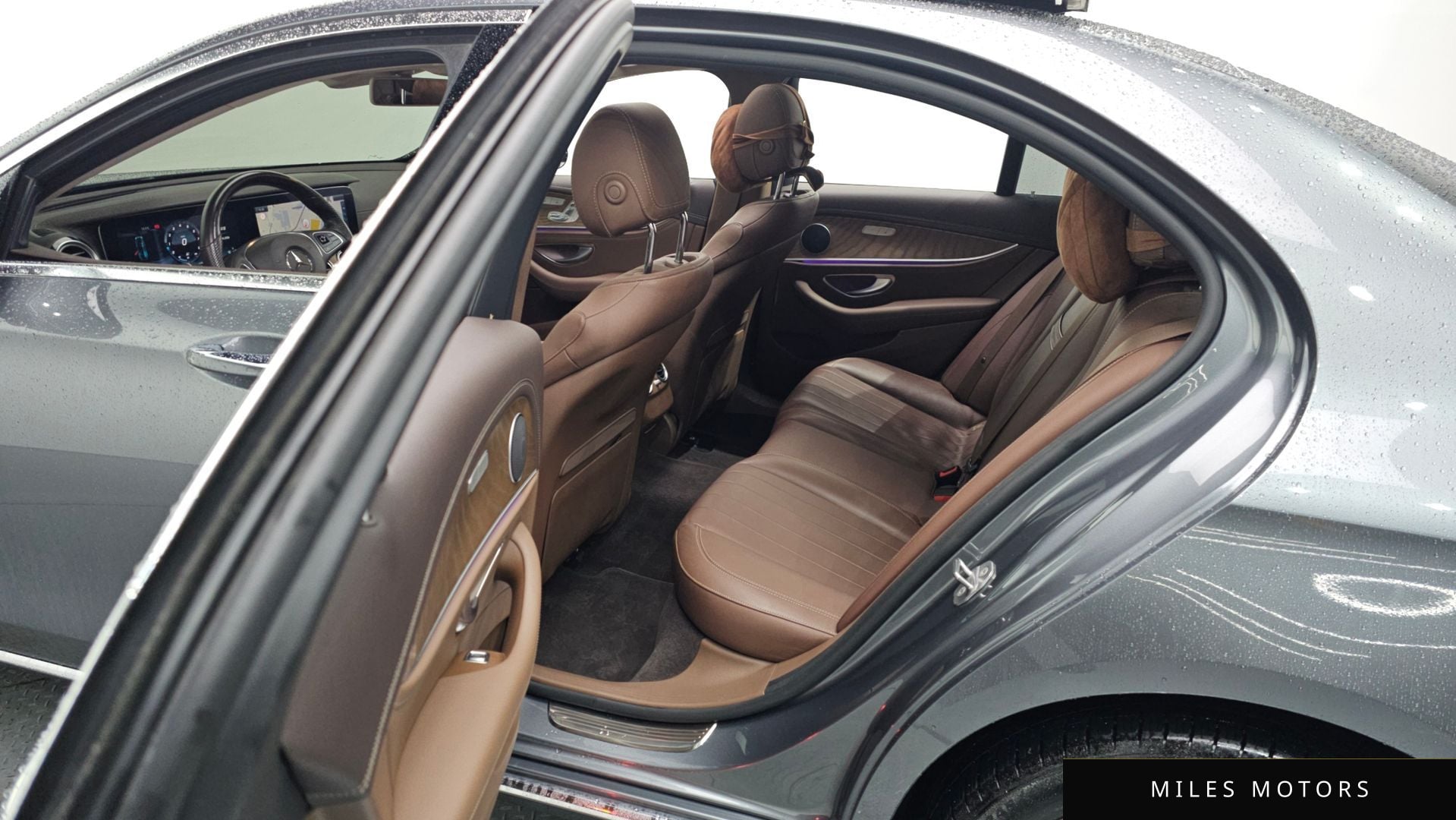 Mercedes-Benz E-Class W213 2017 — миниатюра 12