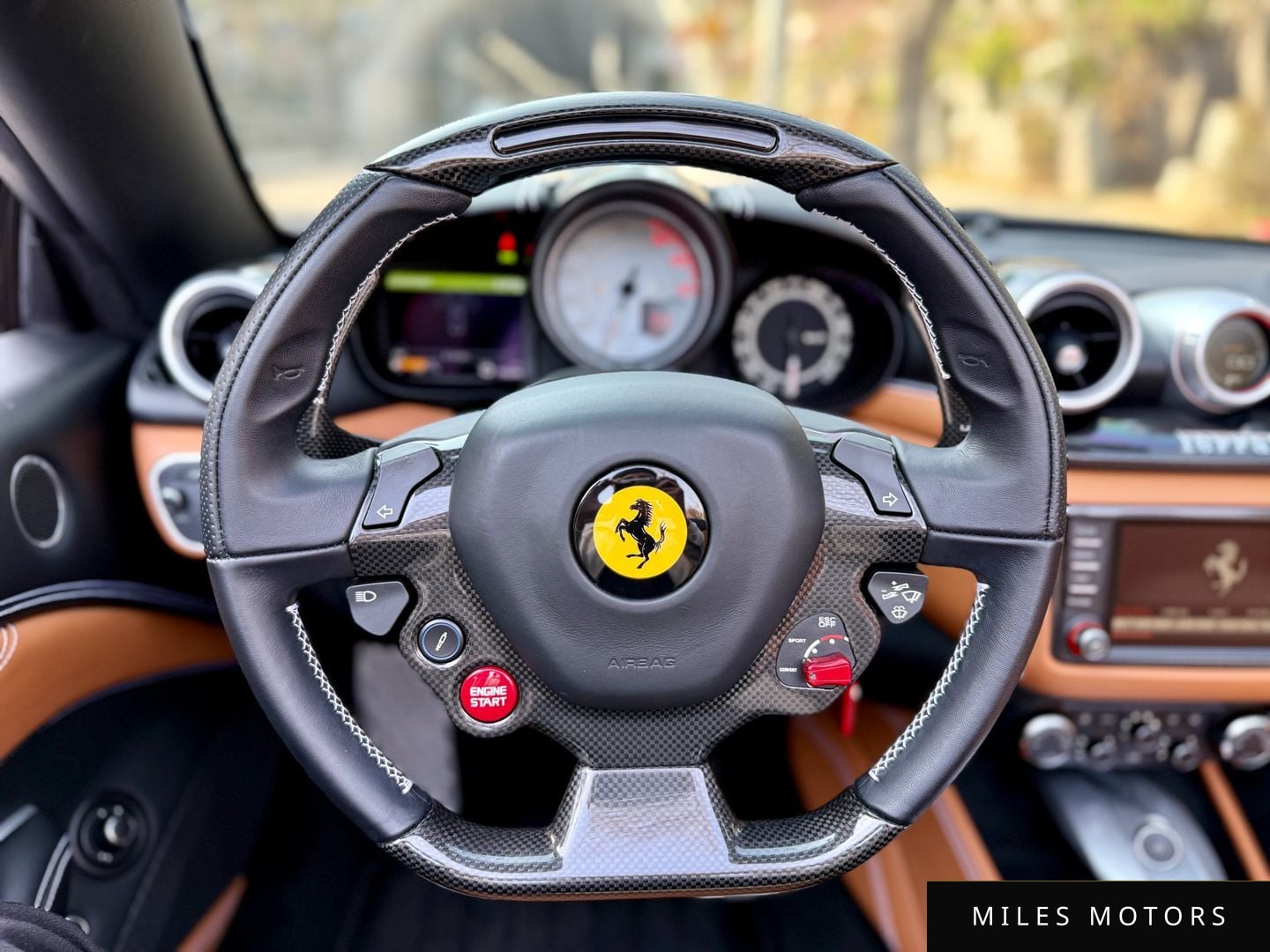 Ferrari 캘리포니아 2015 — миниатюра 9