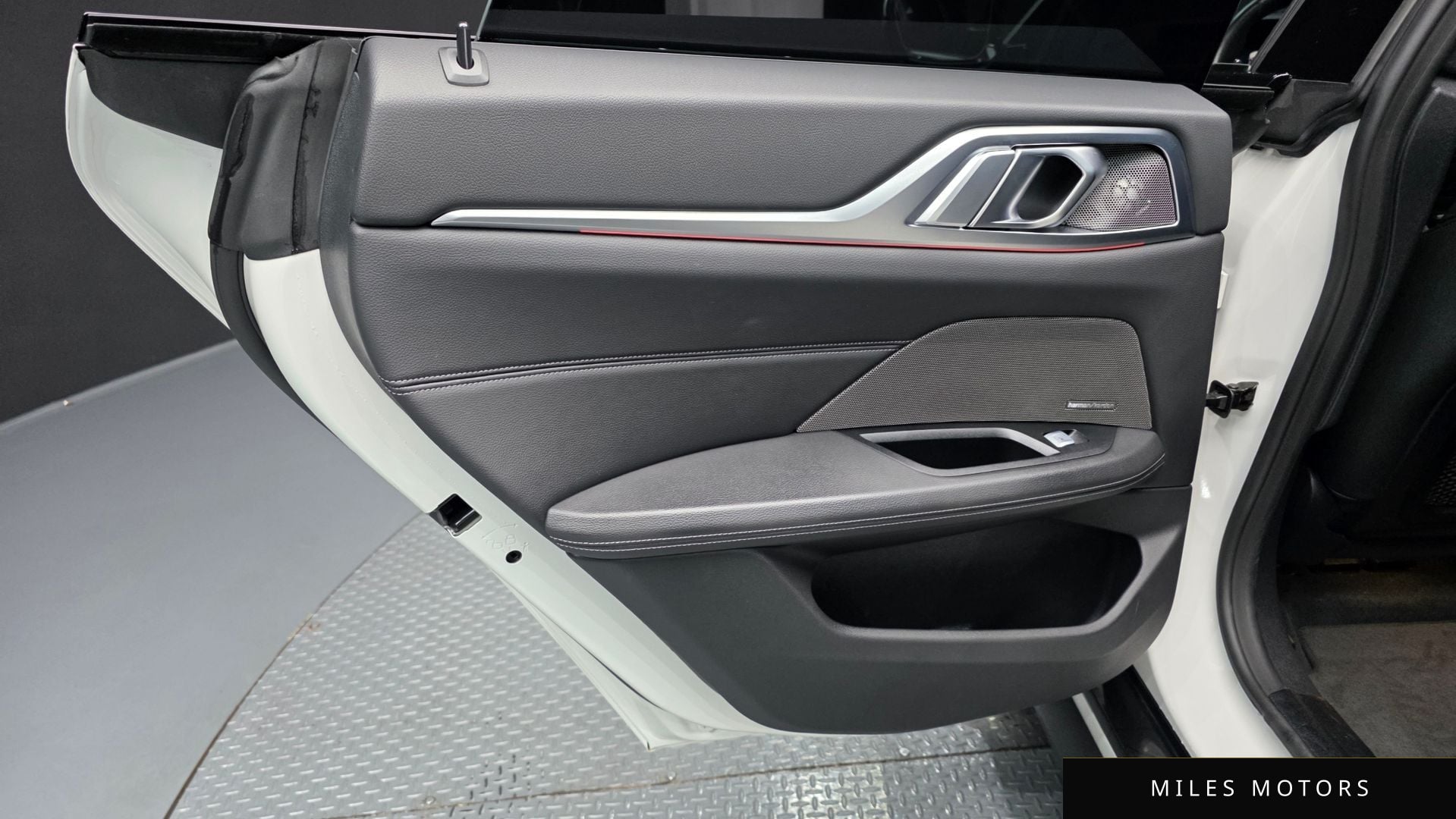 BMW 4시리즈 (G22) 2024 — миниатюра 15