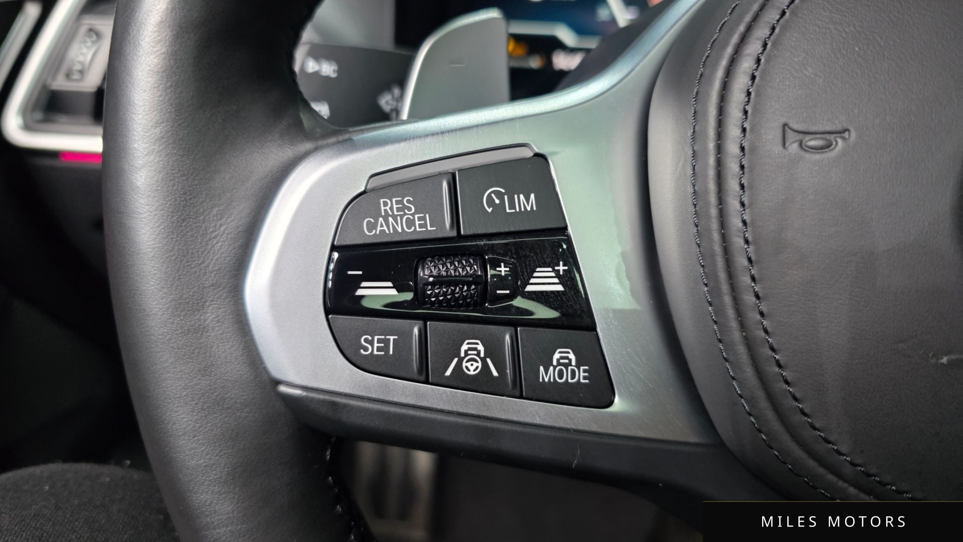 BMW 4시리즈 (G22) 2024 — миниатюра 31