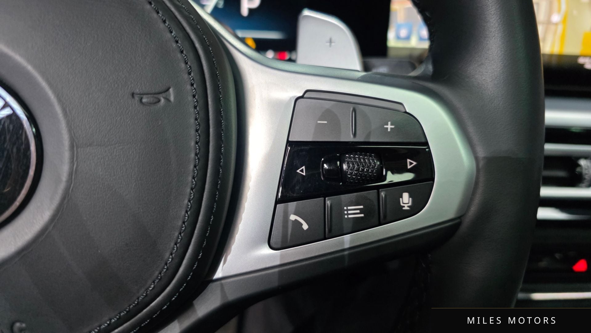 BMW 4시리즈 (G22) 2024 — миниатюра 32