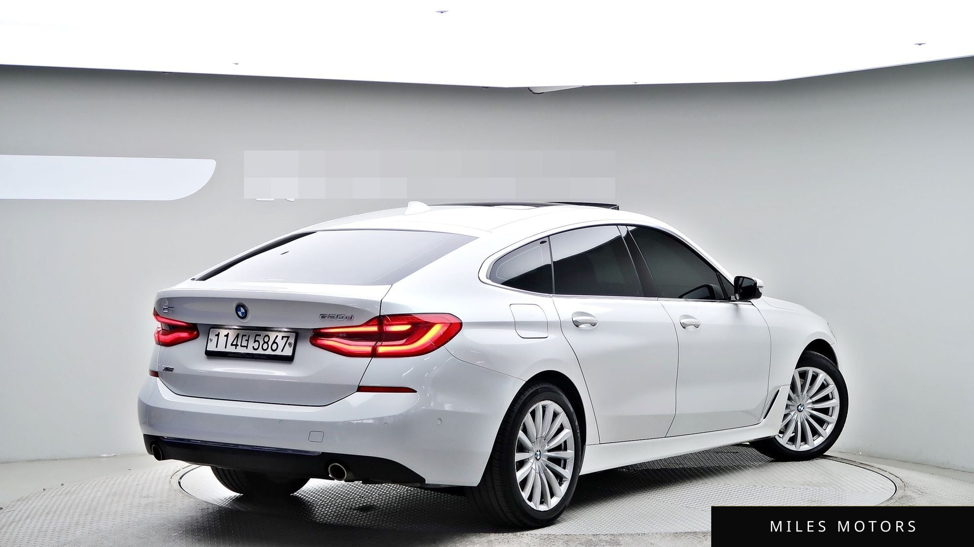BMW 6 Series GT (G32) 2019 — миниатюра 2
