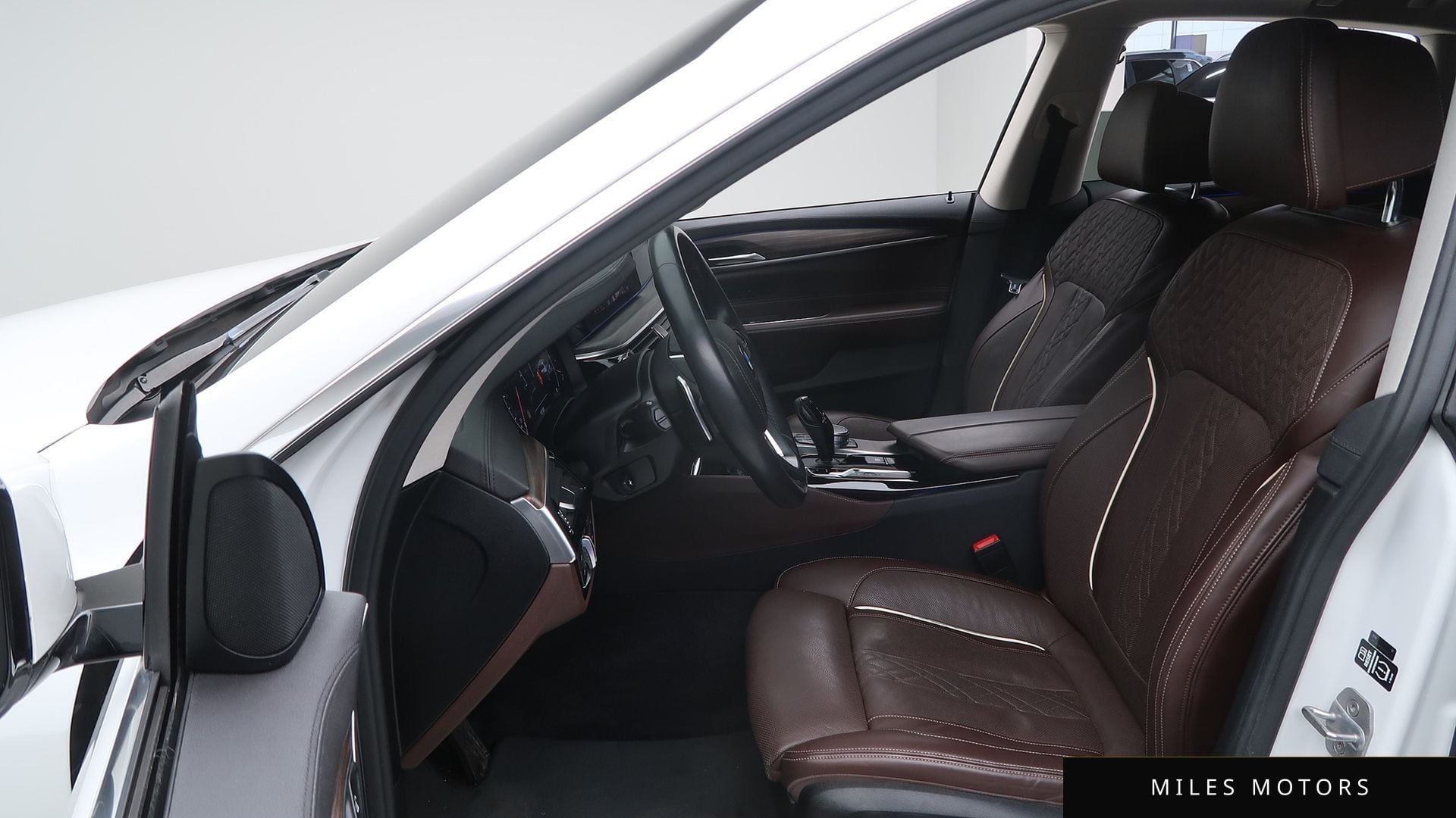 BMW 6 Series GT (G32) 2019 — миниатюра 10