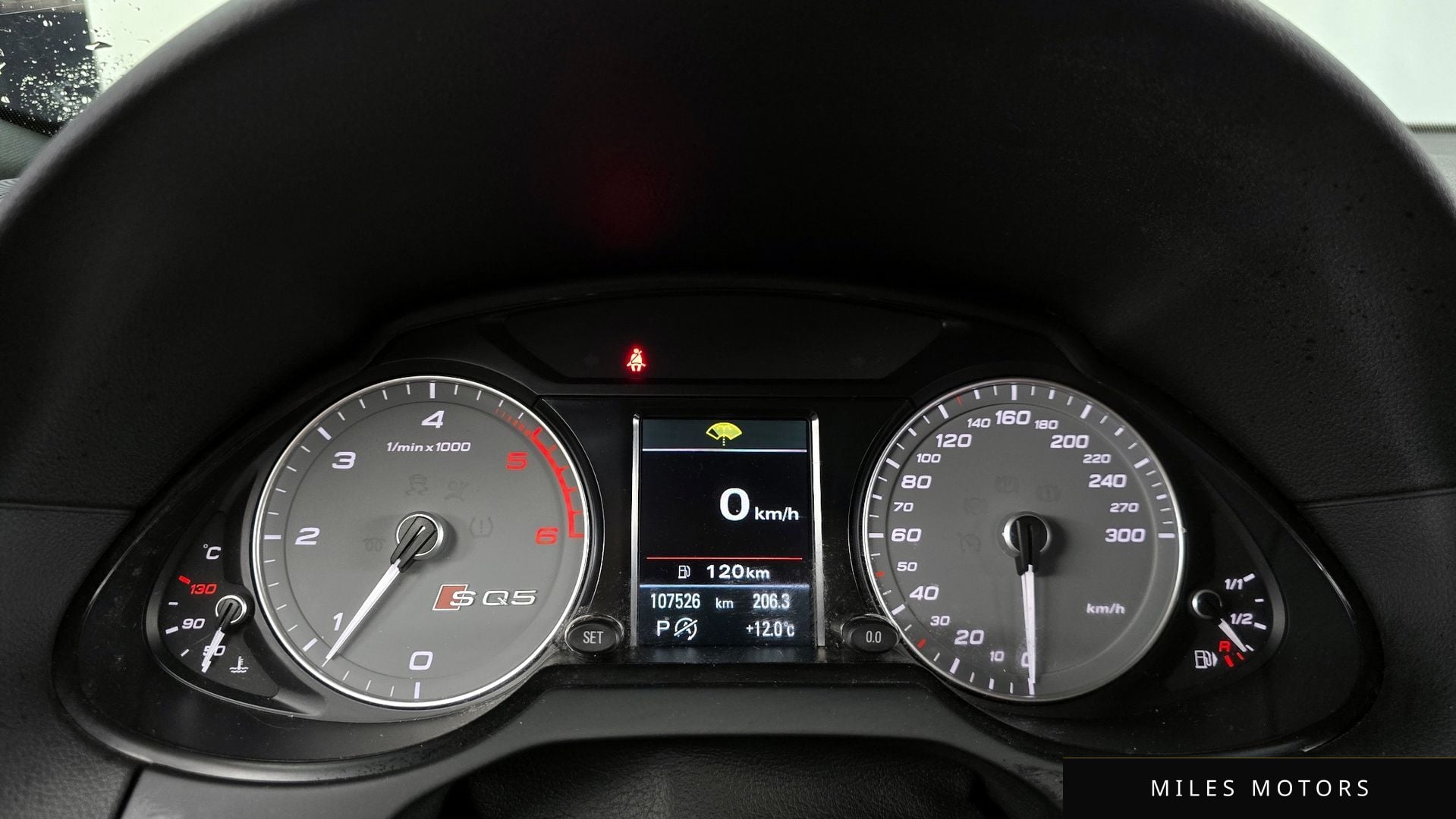 Audi SQ5 2015 — миниатюра 8