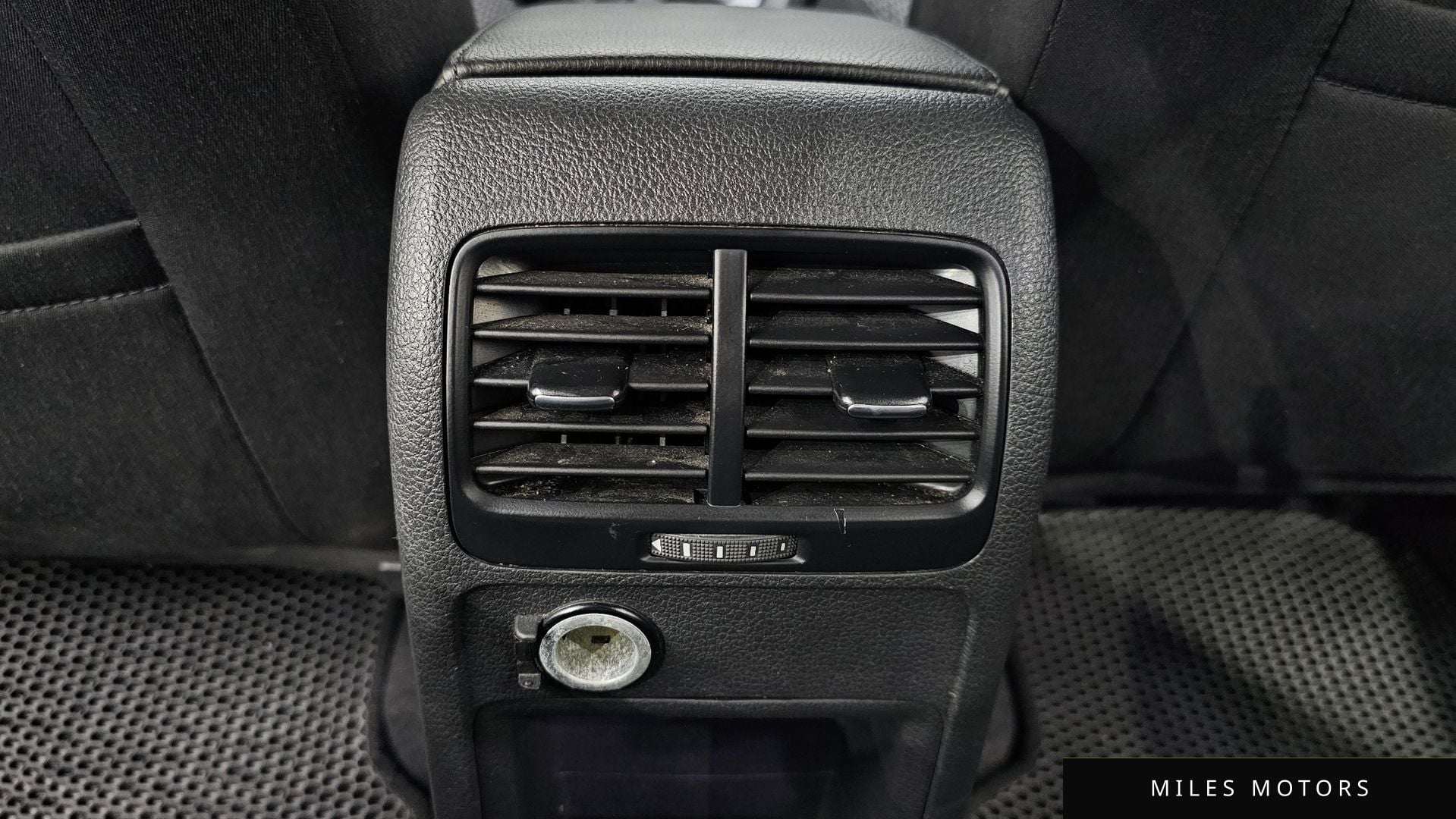 Volkswagen 제타 2013 — миниатюра 25