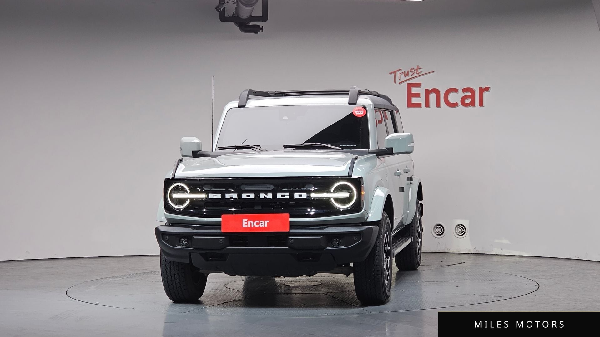 Ford Bronco 2023 — миниатюра 3